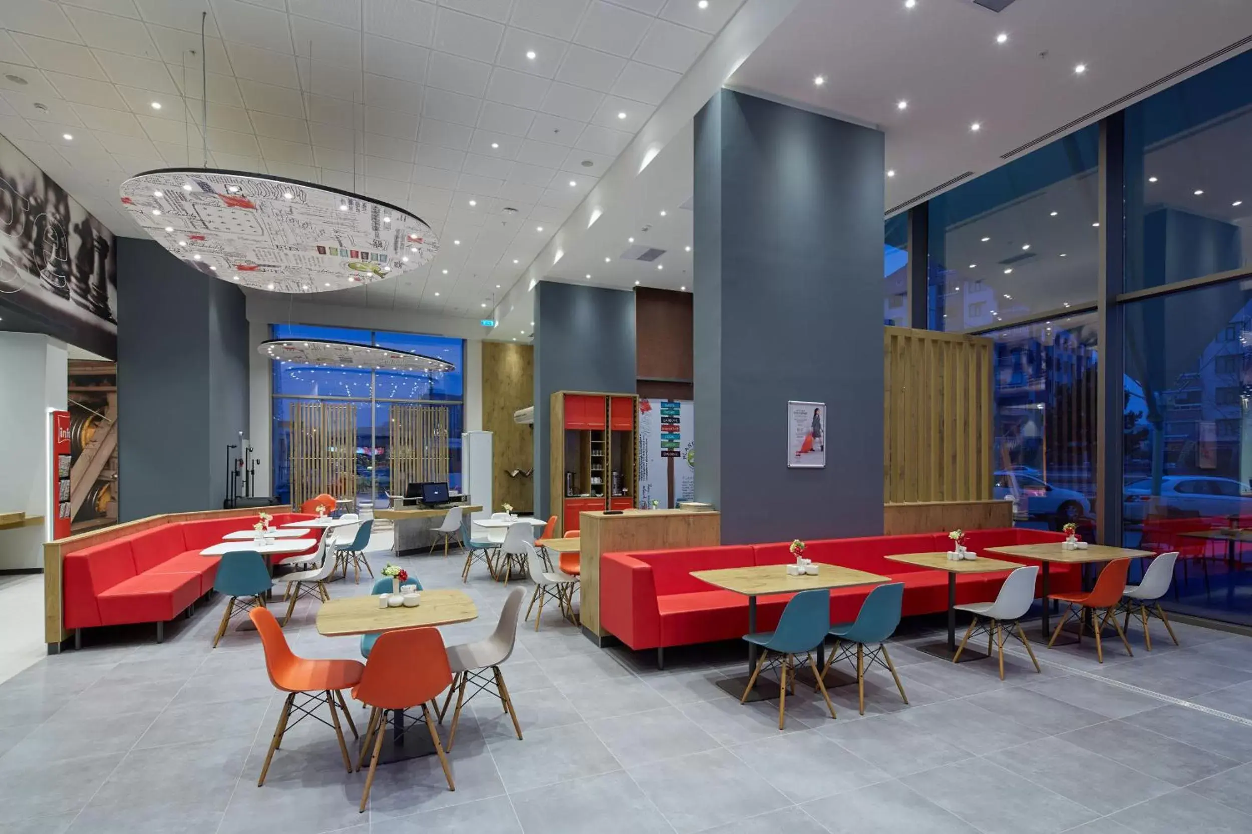 Restaurant/Places to Eat in Ibis Konya