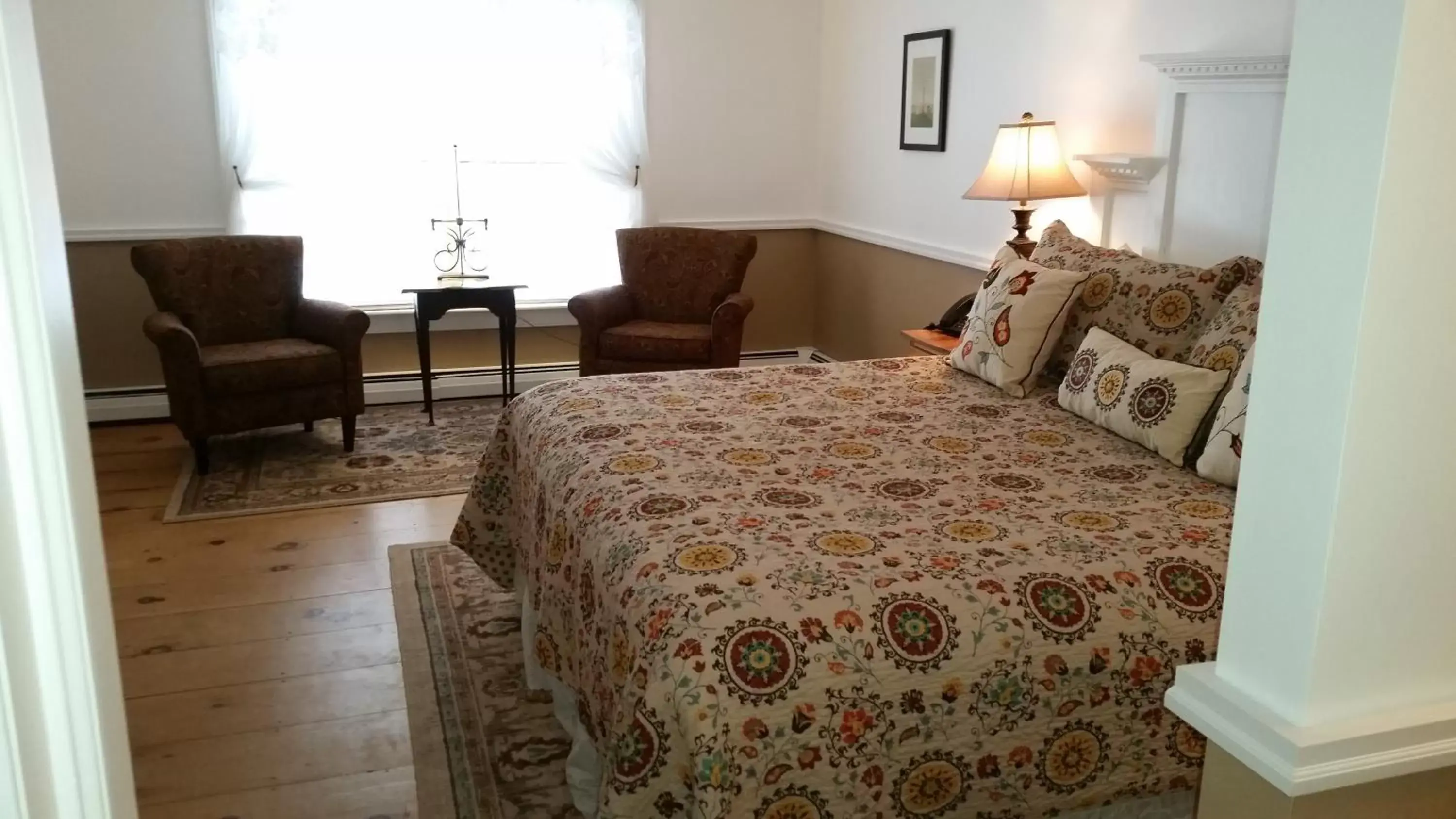 Bed in The Quechee Inn at Marshland Farm