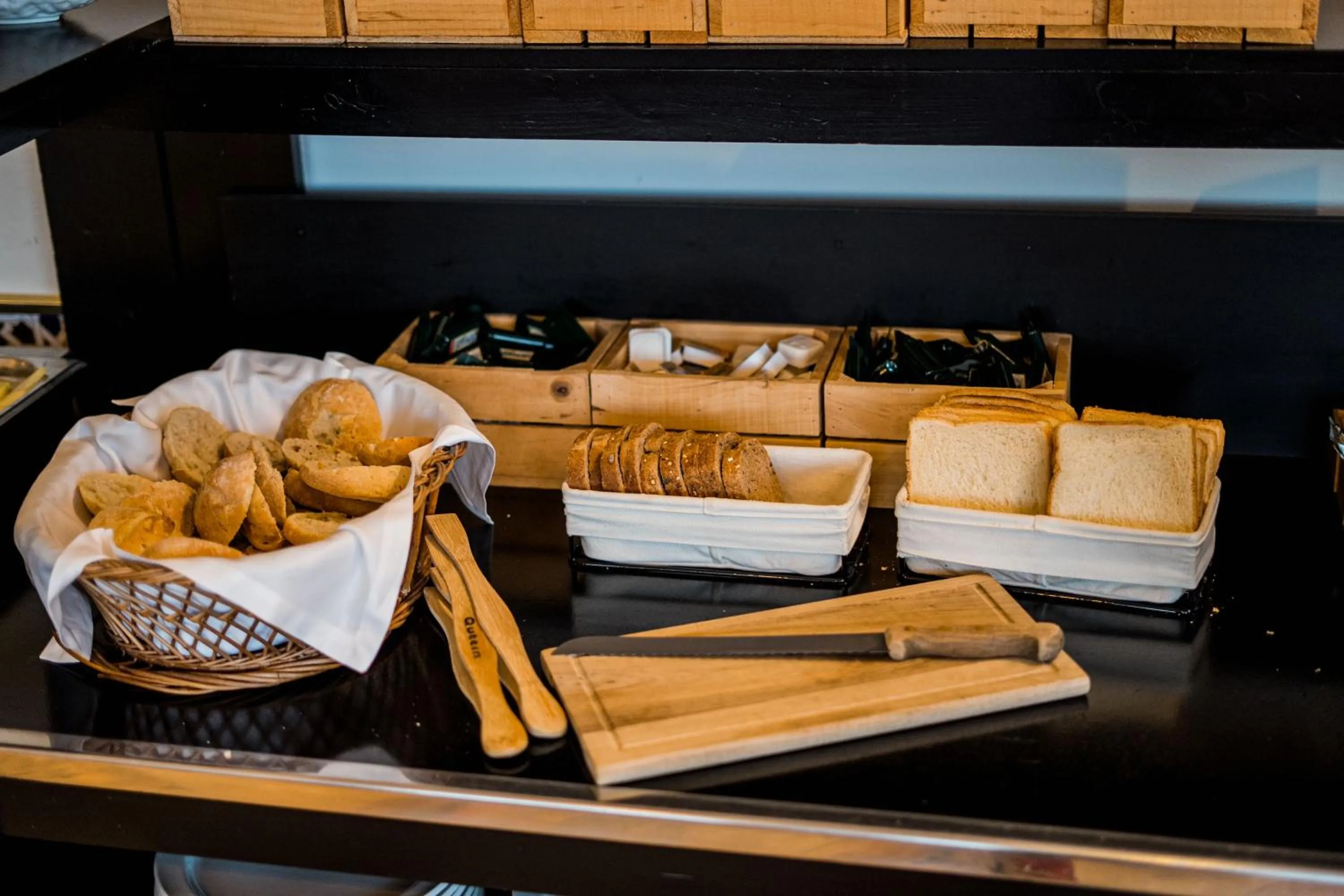 Buffet breakfast in Hotel Bahía de Vigo