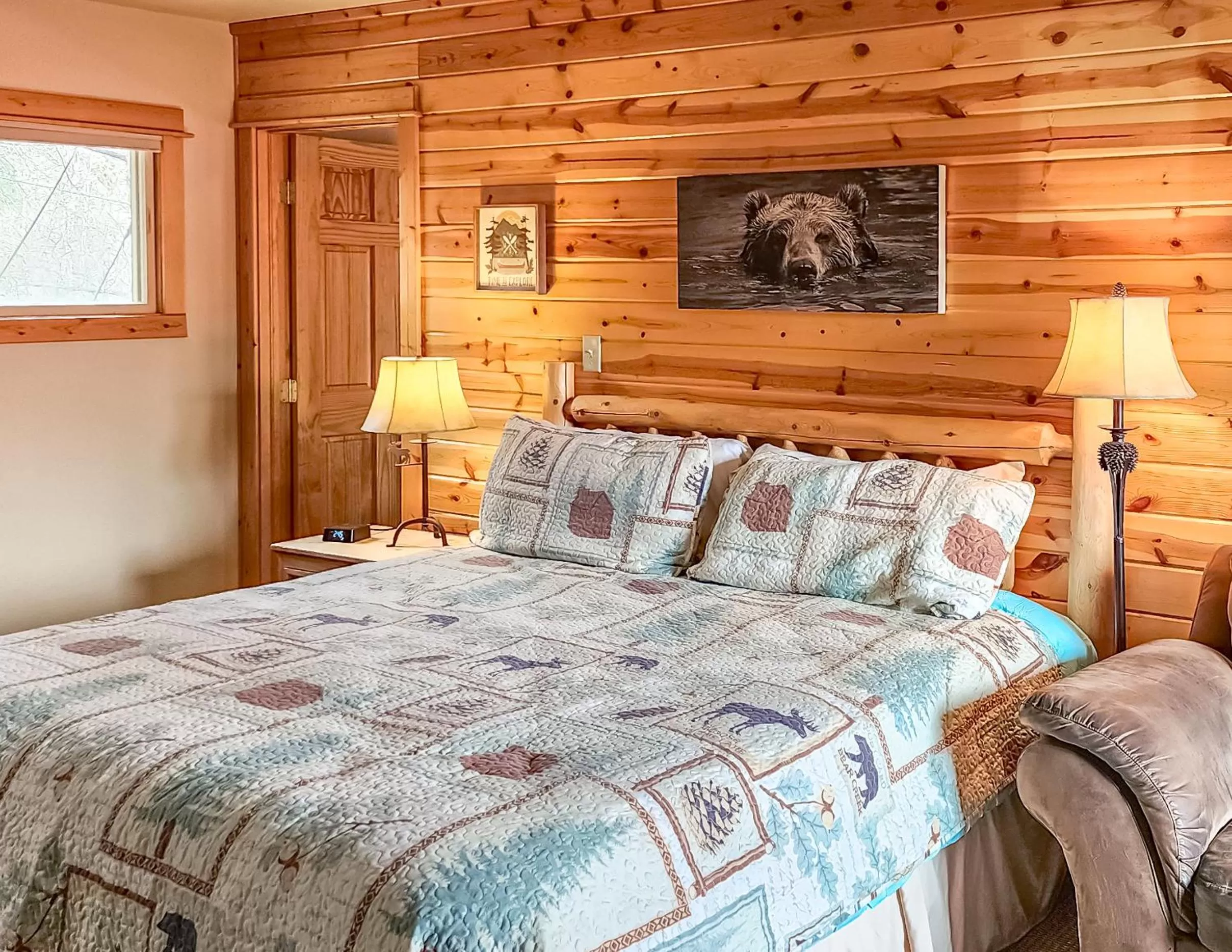 Bed in Nicky's Resort