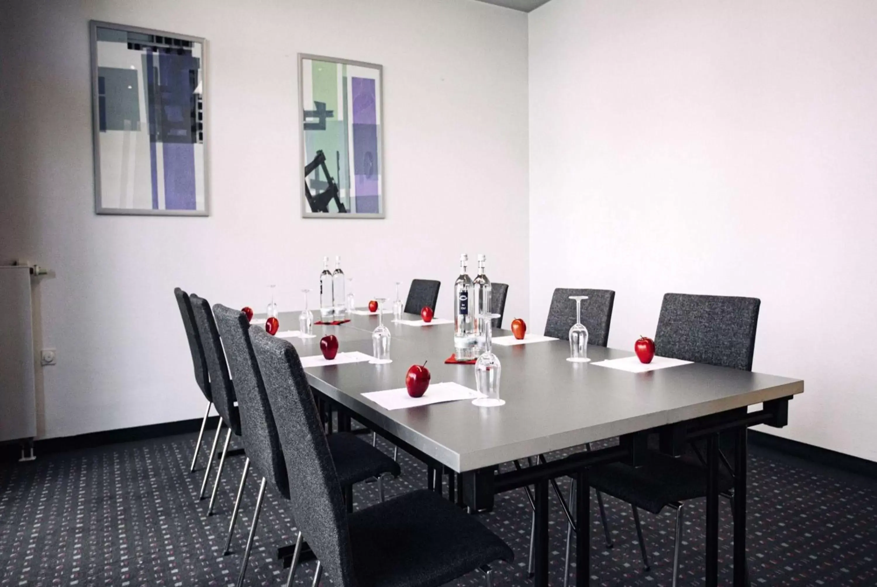 Meeting/conference room in Ramada by Wyndham Essen