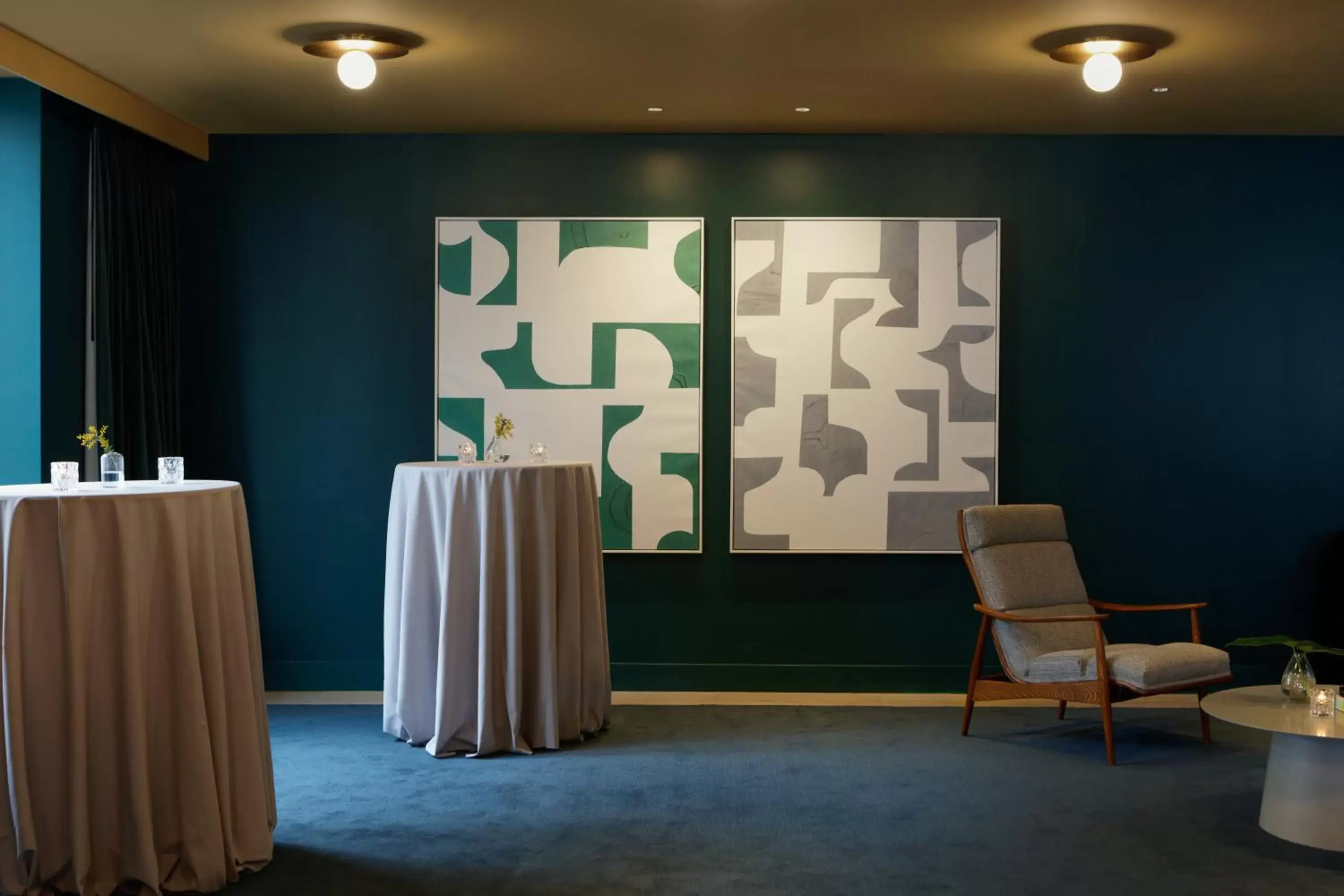 Meeting/conference room in Kimpton - Sylvan Hotel, an IHG Hotel