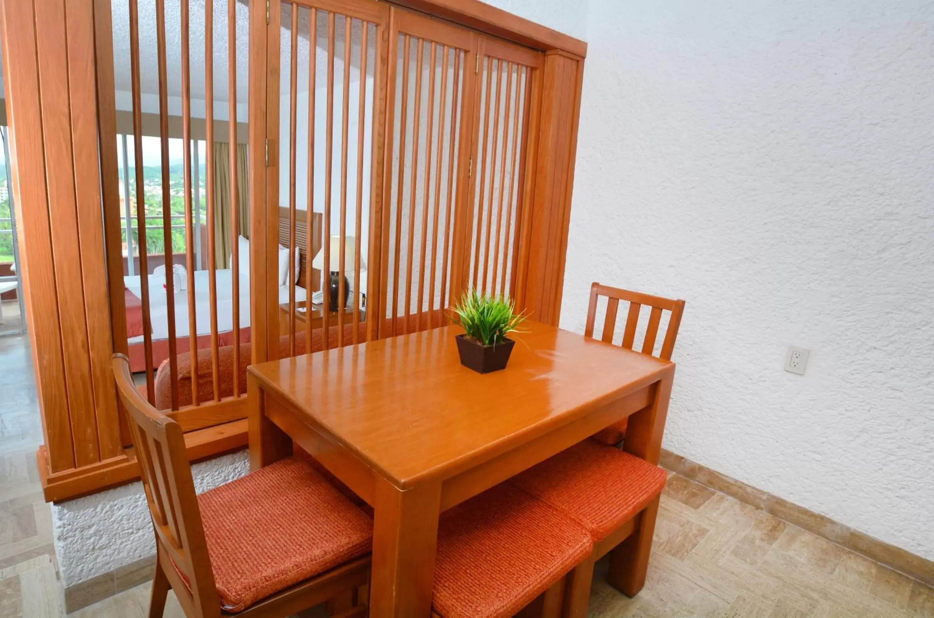 Dining Area in Pacifica Resort Ixtapa