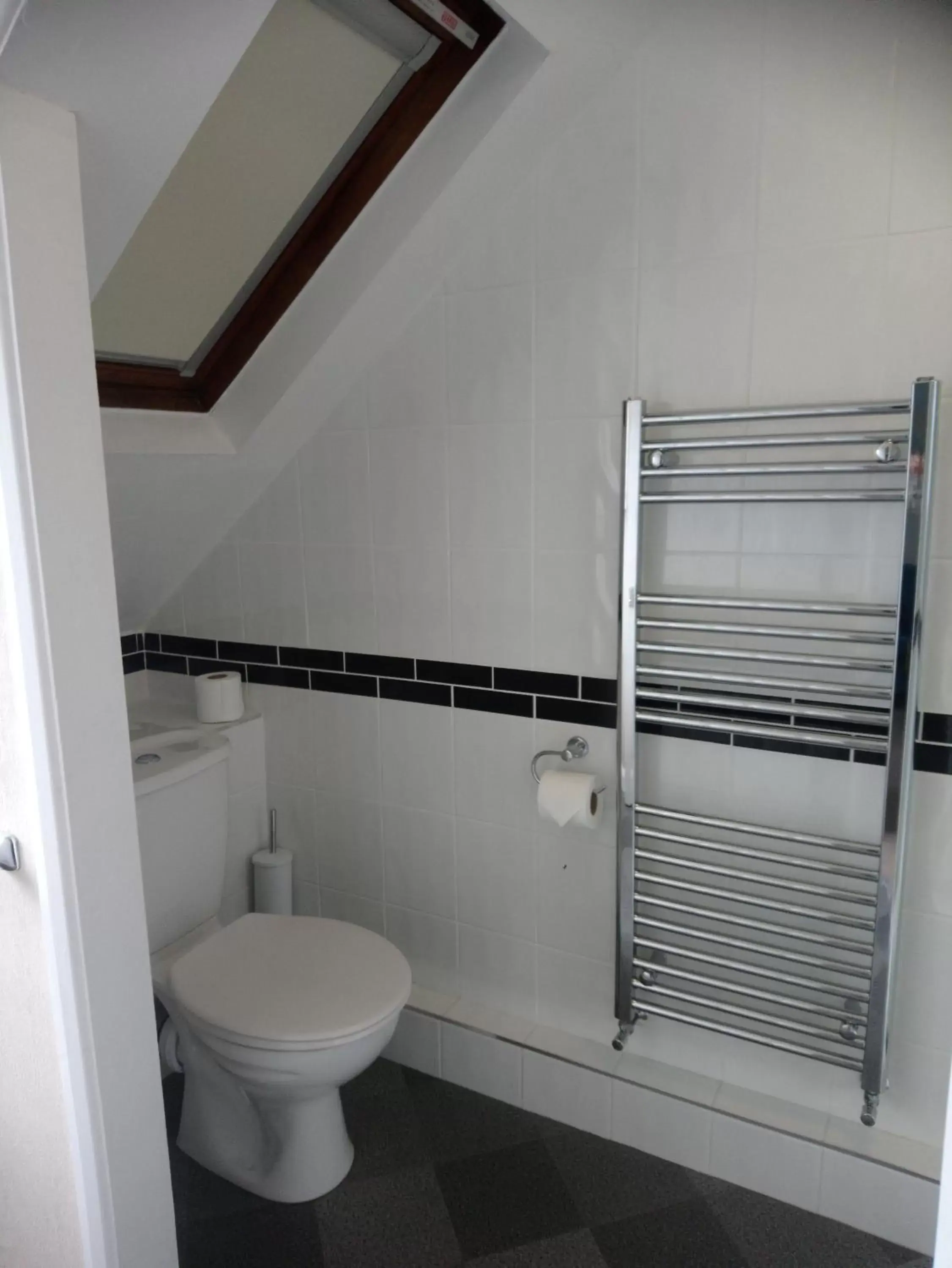 Shower, Bathroom in Cranmore Bed & Breakfast