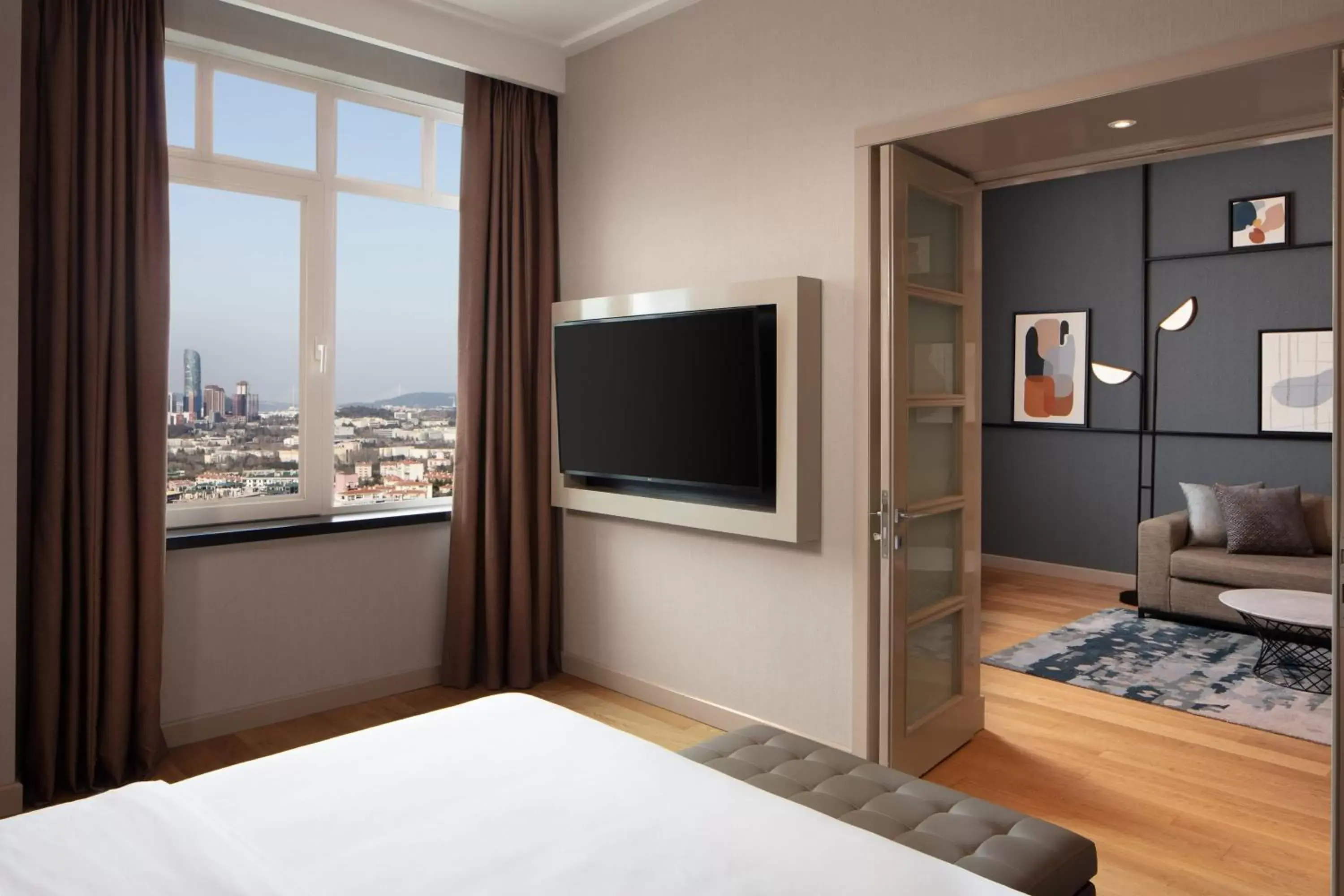 Bedroom, TV/Entertainment Center in Sheraton Istanbul Levent
