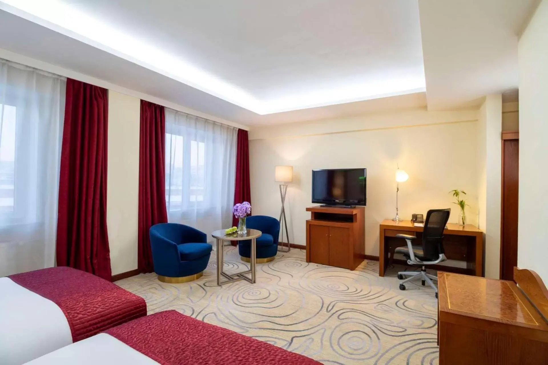 Bedroom, TV/Entertainment Center in Kempinski Hotel Khan Palace