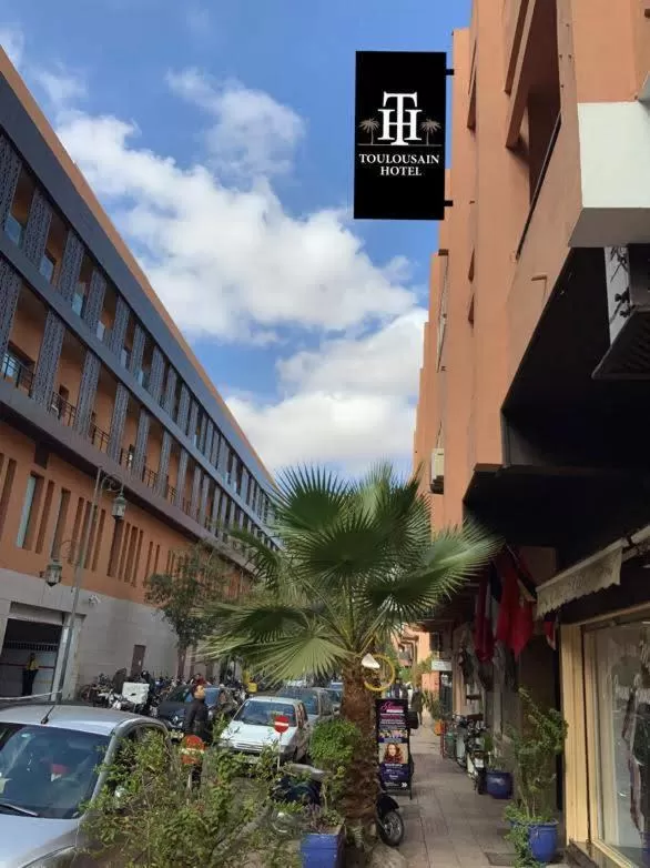 Property logo or sign in Hotel Toulousain