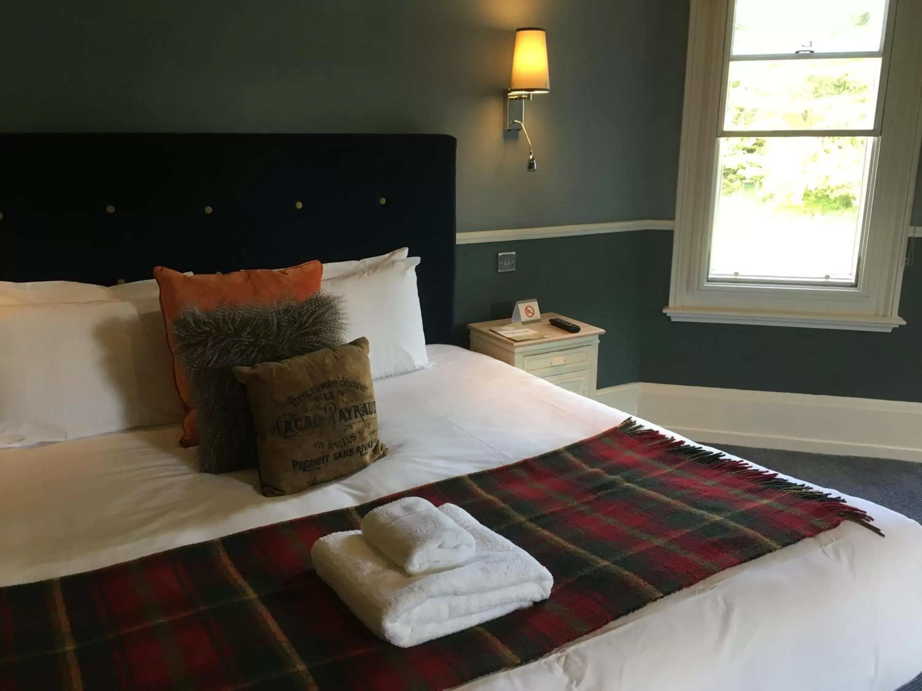 Bedroom, Bed in Worplesdon Place Hotel