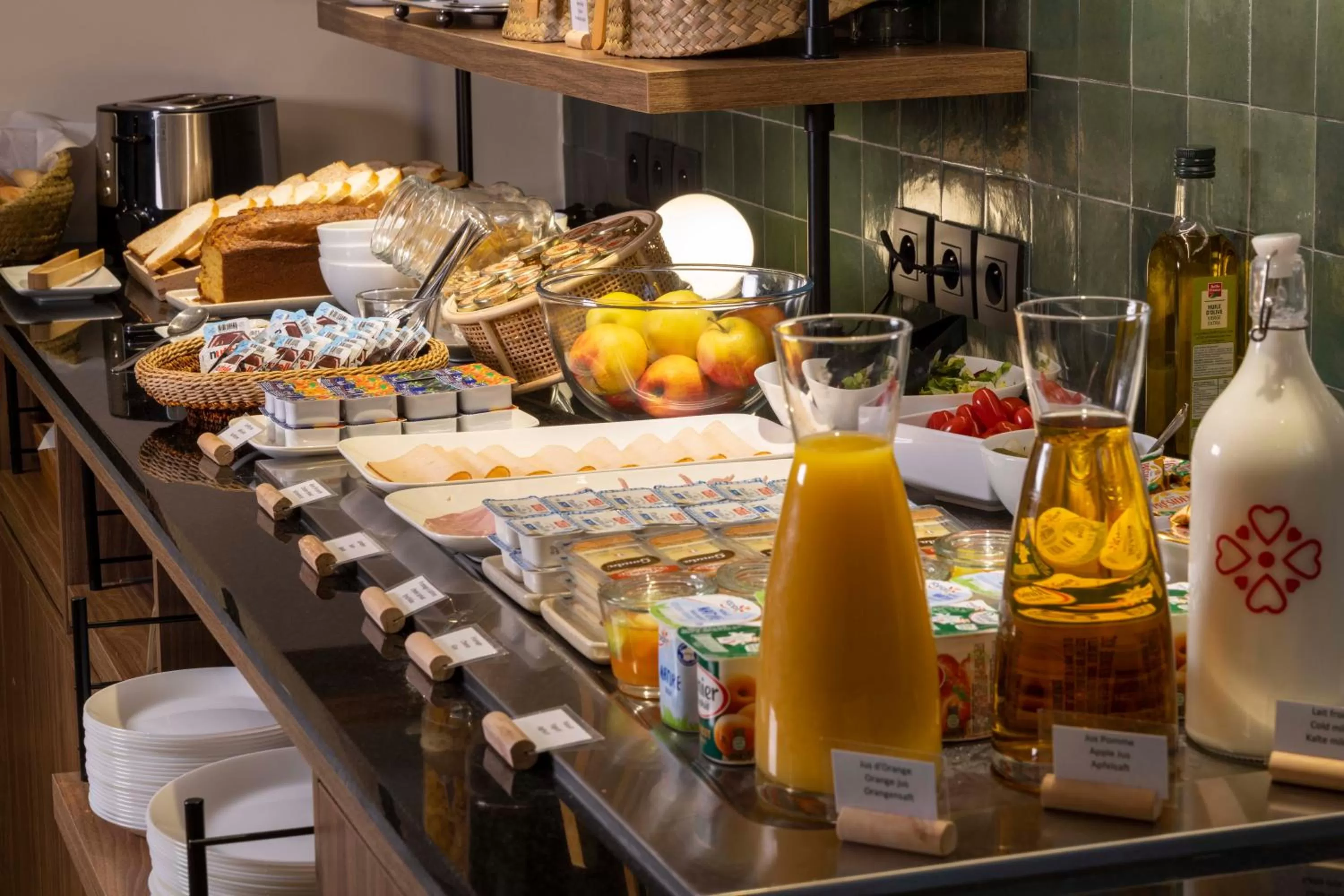Breakfast in Hotel de l'Aqueduc