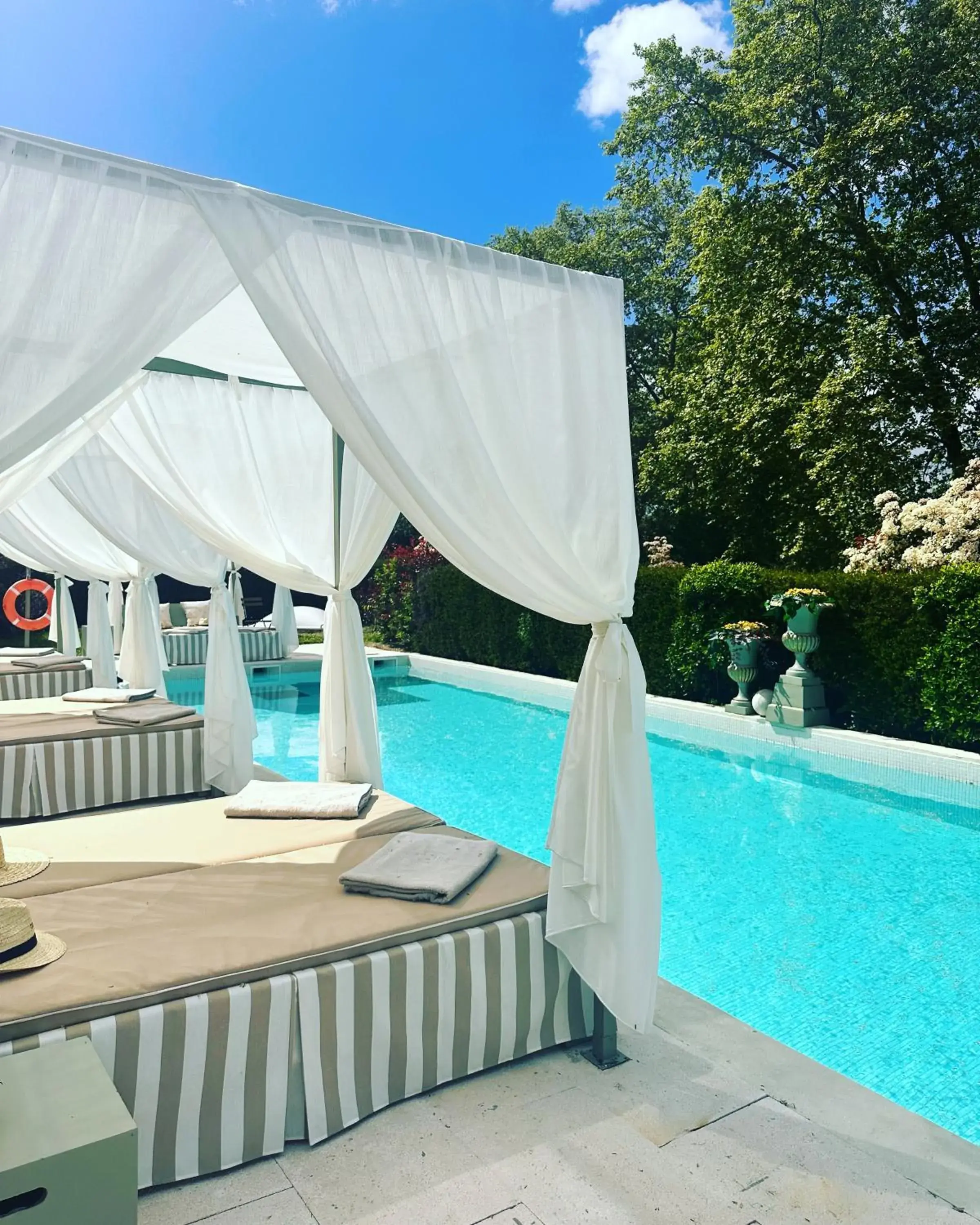 Swimming pool in Carmo's Boutique Hotel - Small Luxury Hotels of the World Swimming pool in Carmo's Boutique Hotel - Small Luxury Hotels of the World