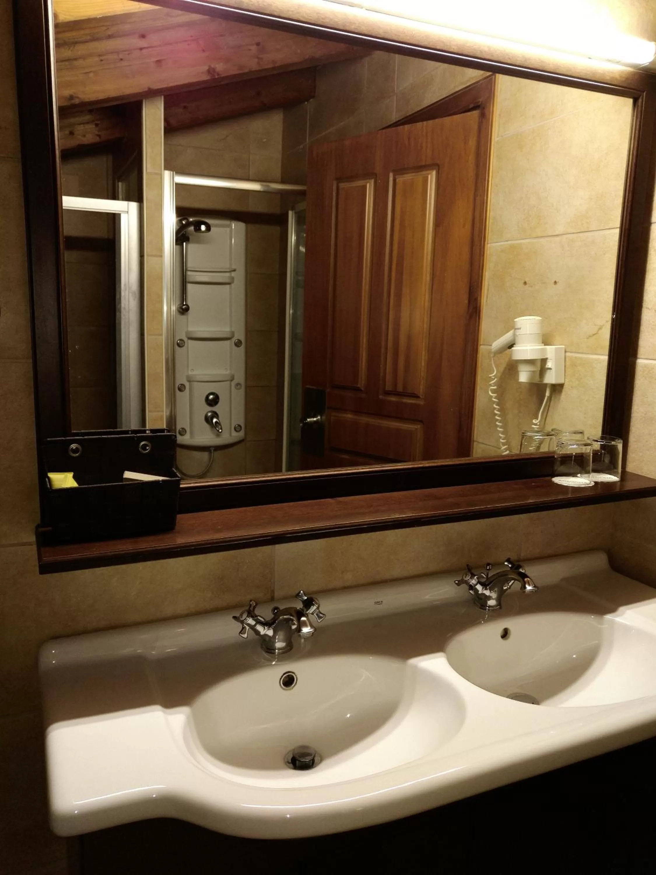 Bathroom in Anemolia Mountain Resort