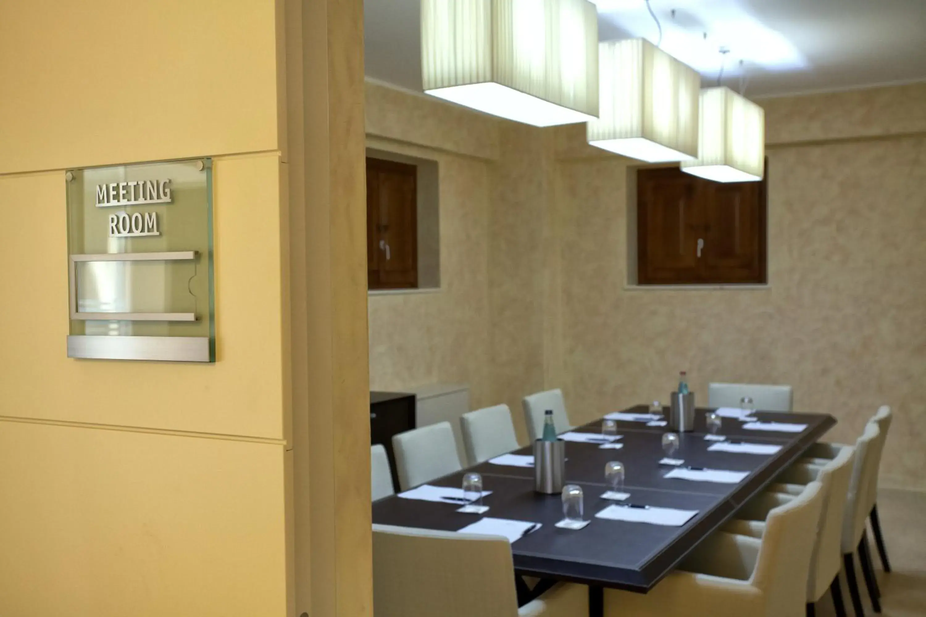 Meeting/conference room, Restaurant/Places to Eat in La Dimora del Baco Hotel