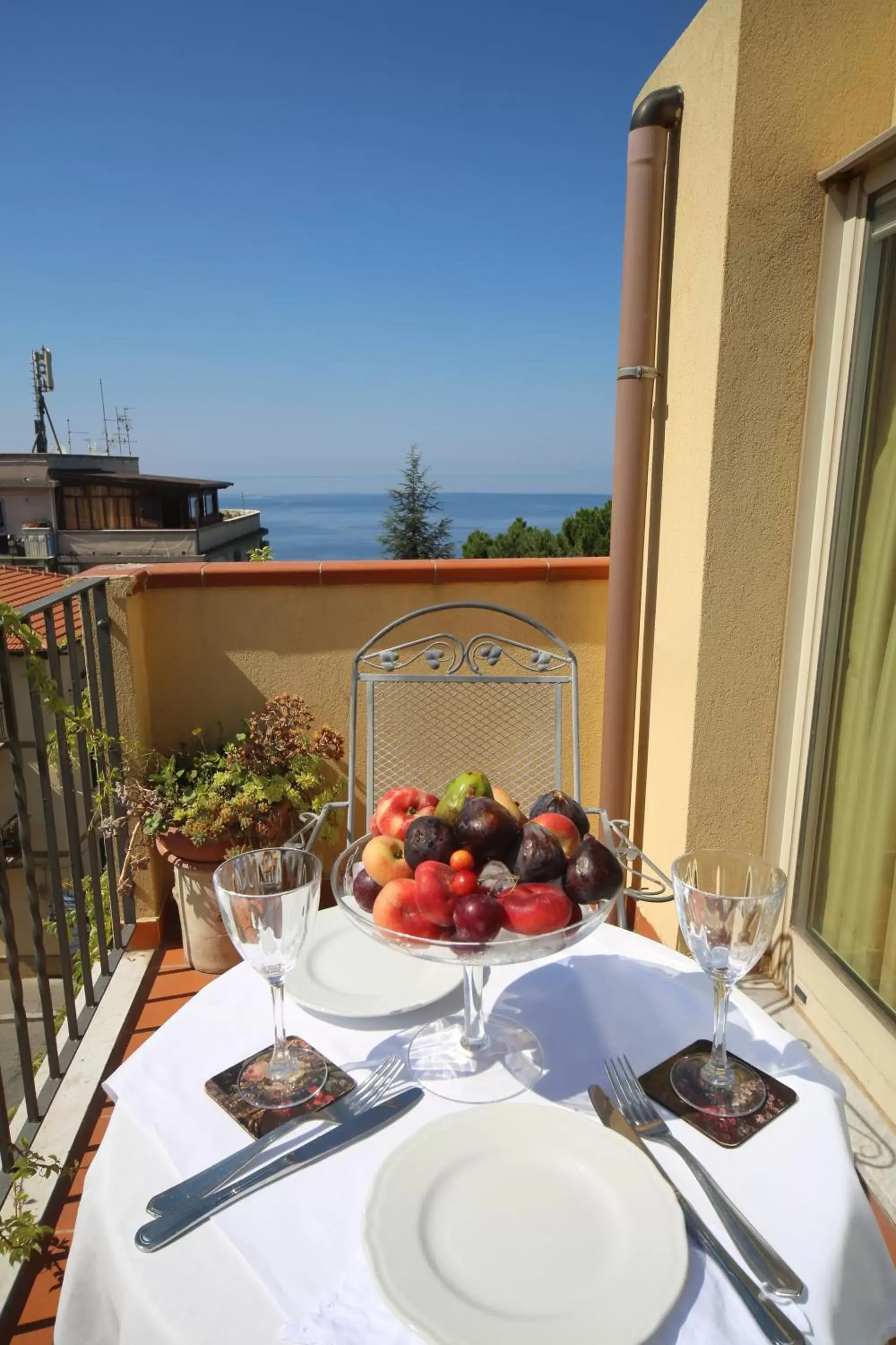 Balcony/Terrace in Hotel Scilla