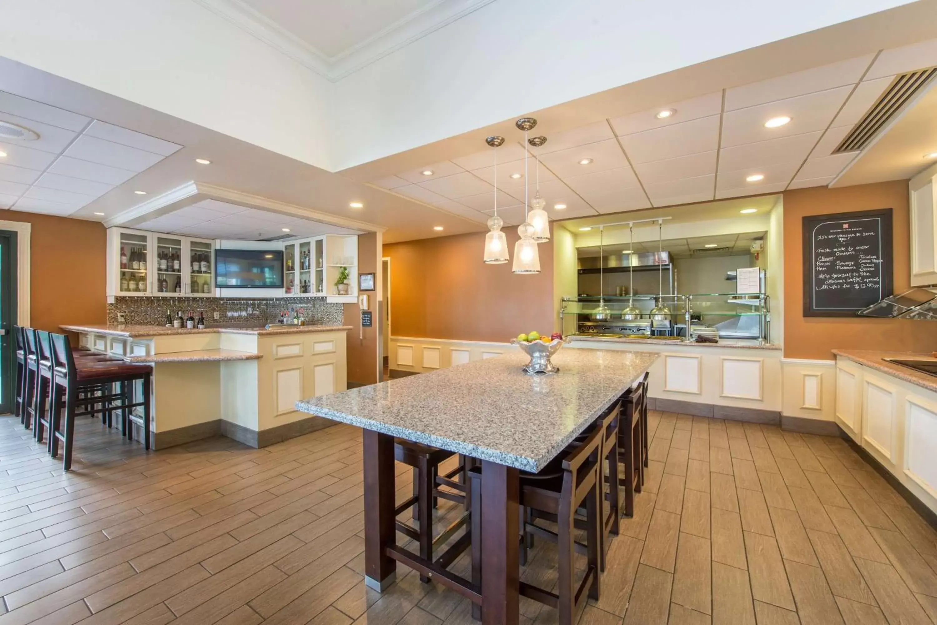 Lounge or bar in Hilton Garden Inn Fishkill Lounge or bar in Hilton Garden Inn Fishkill