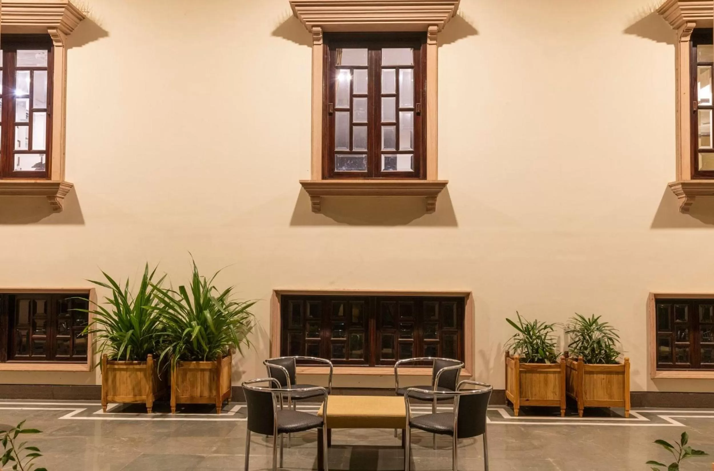 Restaurant/places to eat in Hanuwant Niwas Jodhpur