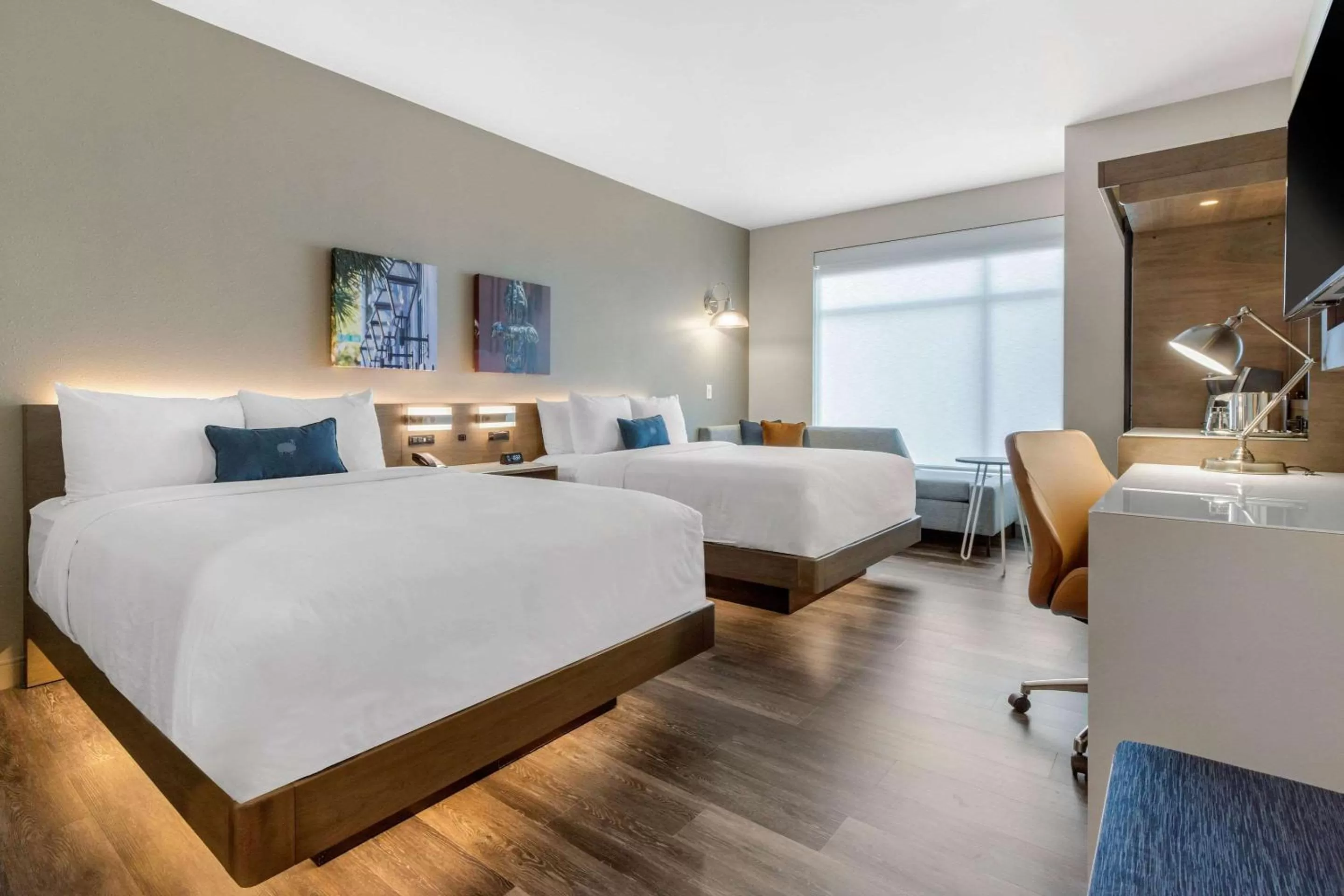 Queen Room with Two Queen Beds - Non-Smoking in DoubleTree by Hilton Summerville Nexton