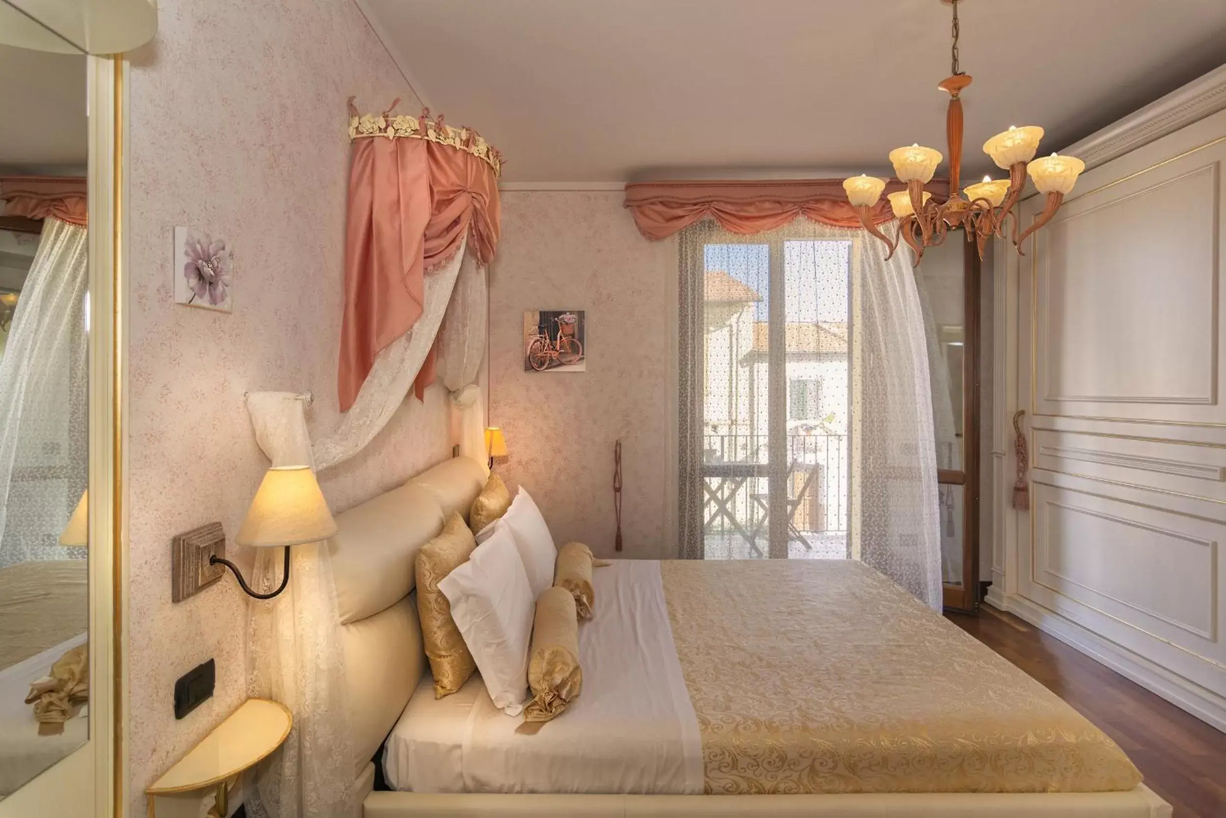 Photo of the whole room, Bed in Il Dolce Sospiro