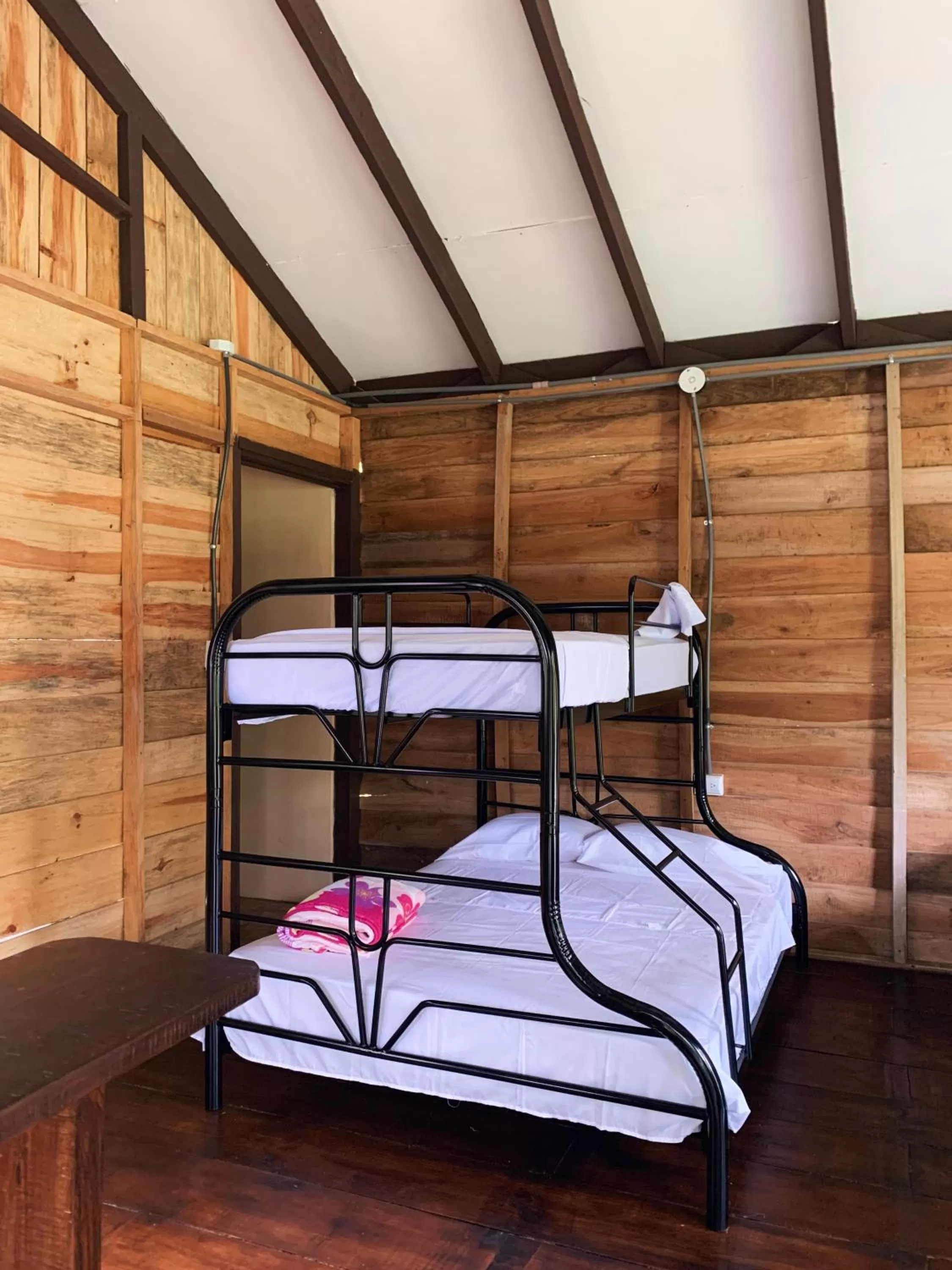 Bed, Bunk Bed in Hospedaje La Naciente