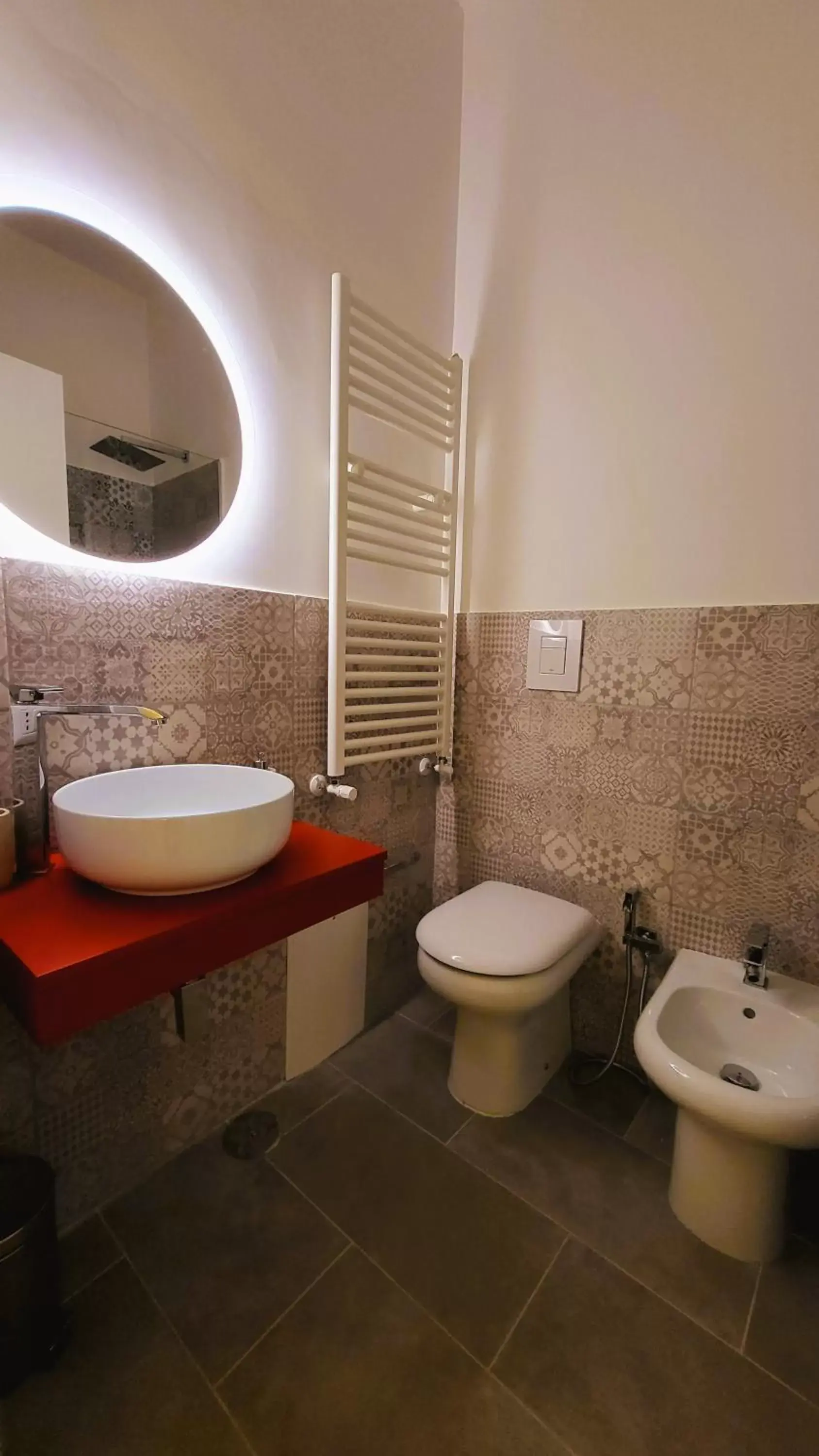 Bathroom in La Casa Di Bruno Napoli