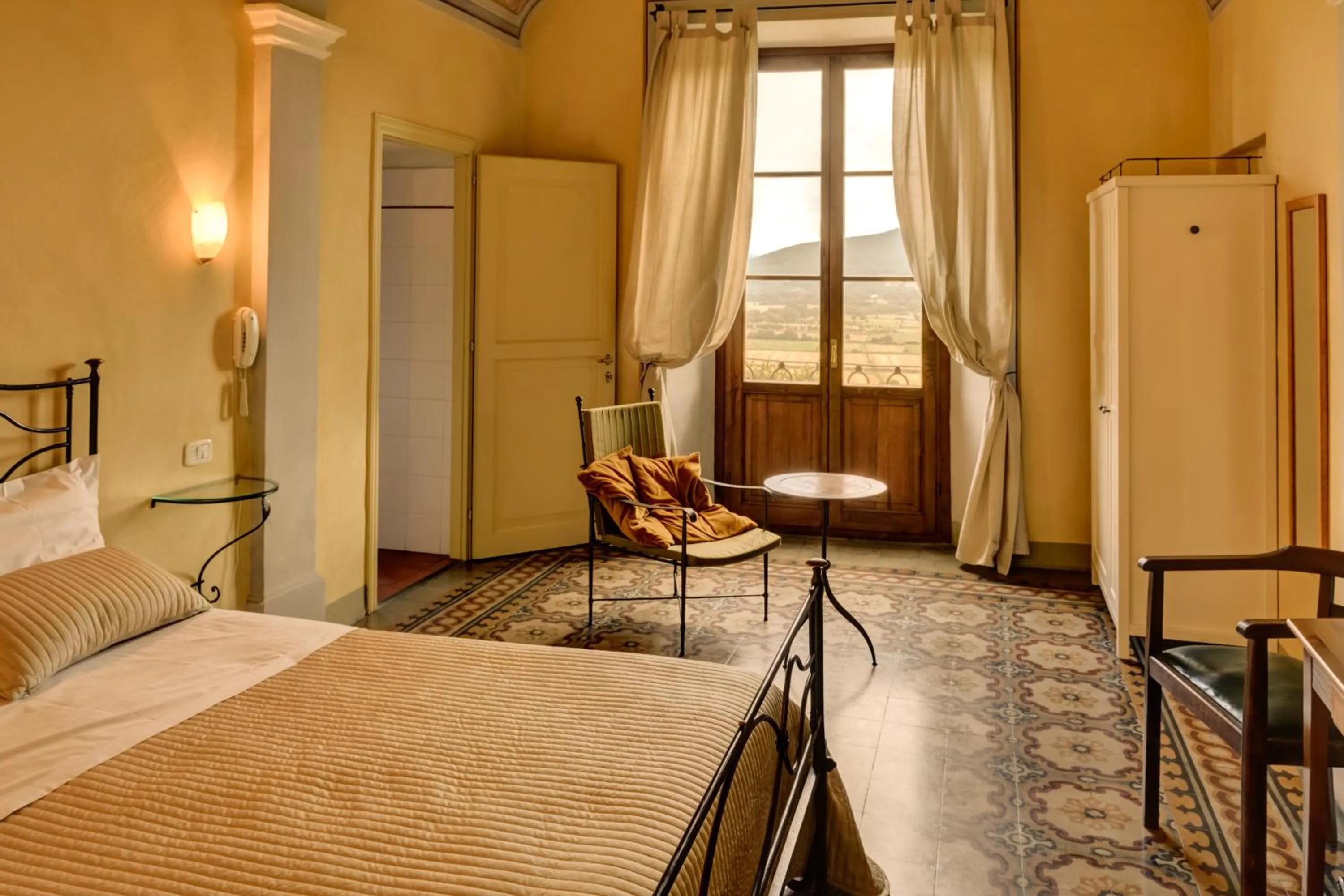 Photo of the whole room, Bed in Albergo San Lorenzo