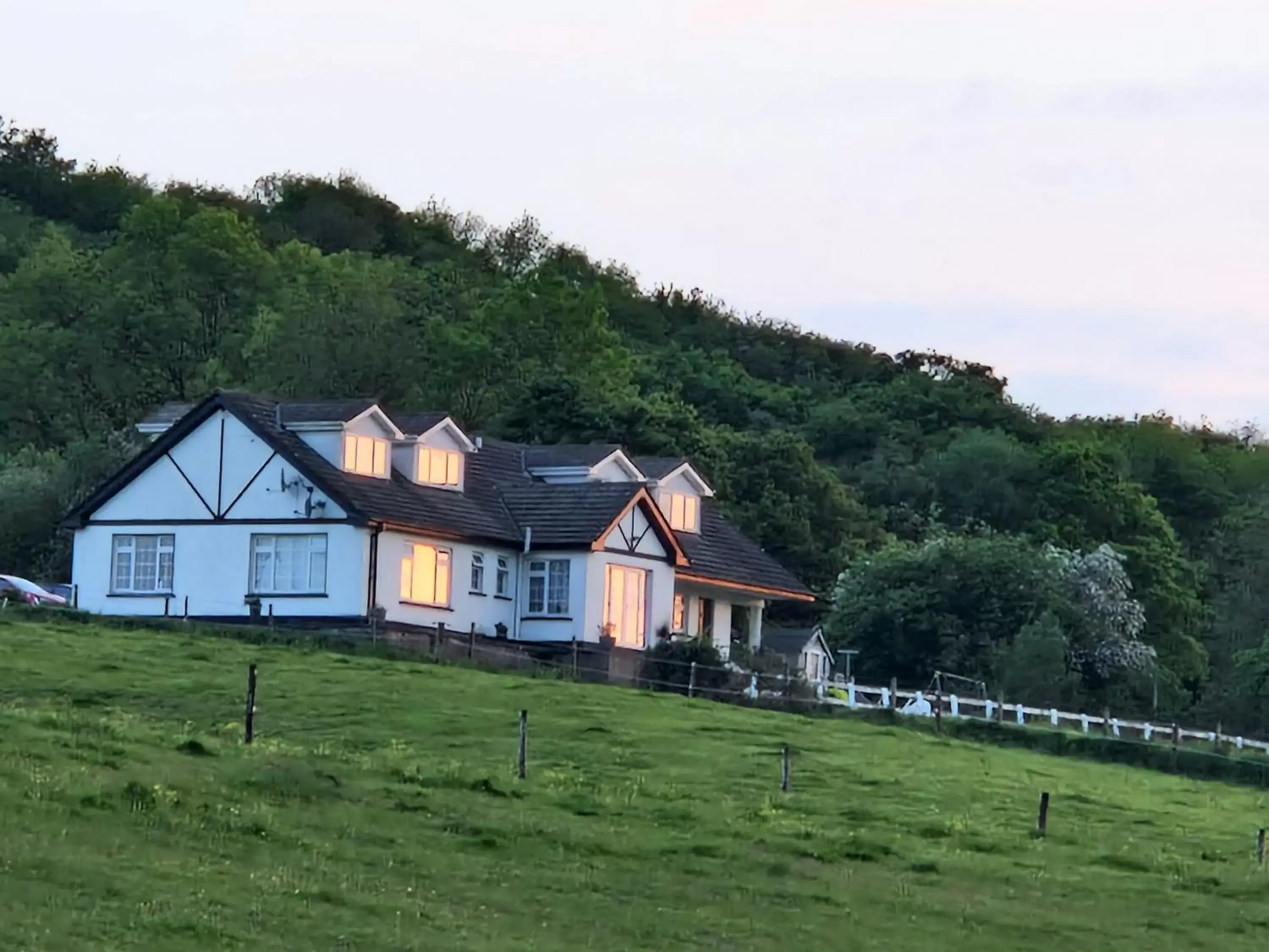 Property Building in Cable Island Bed and Breakfast