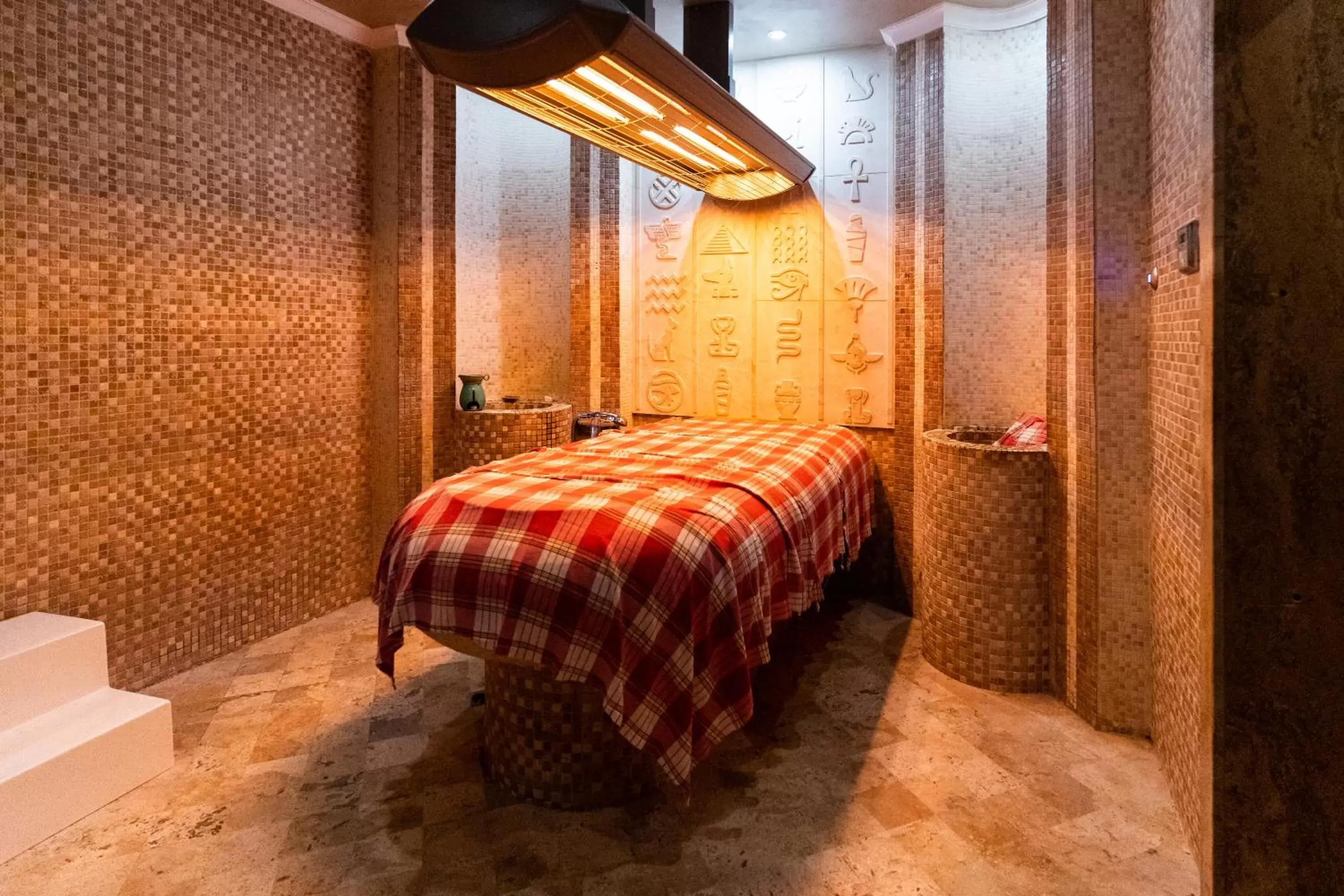 Massage, Bed in Grand Hotel Pomorie - Medical spa Massage, Bed in Grand Hotel Pomorie - Medical spa