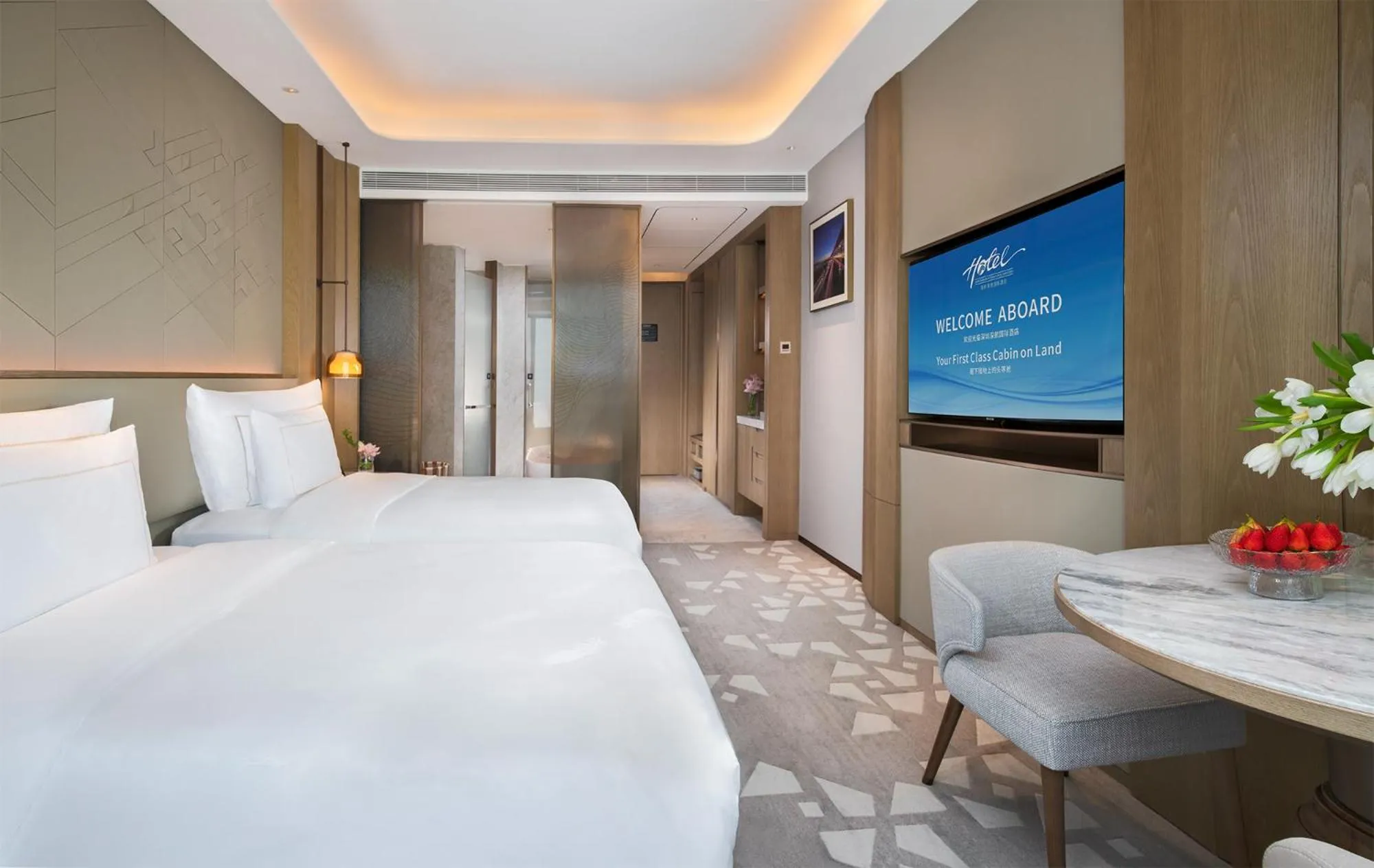 Photo of the whole room, Bed in Shenzhenair International Hotel