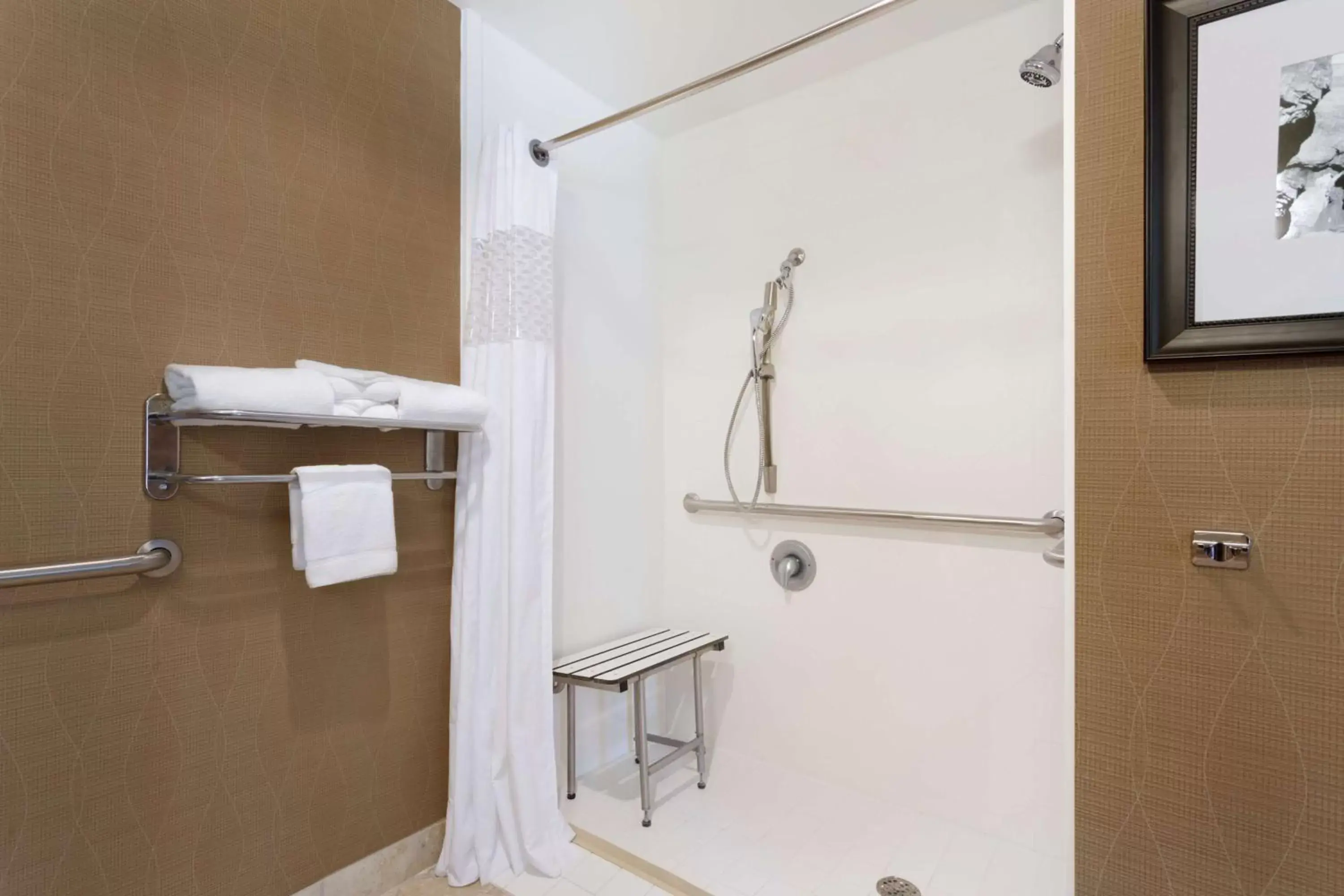 Bathroom in Hampton Inn & Suites Birmingham Airport Area Bathroom in Hampton Inn & Suites Birmingham Airport Area
