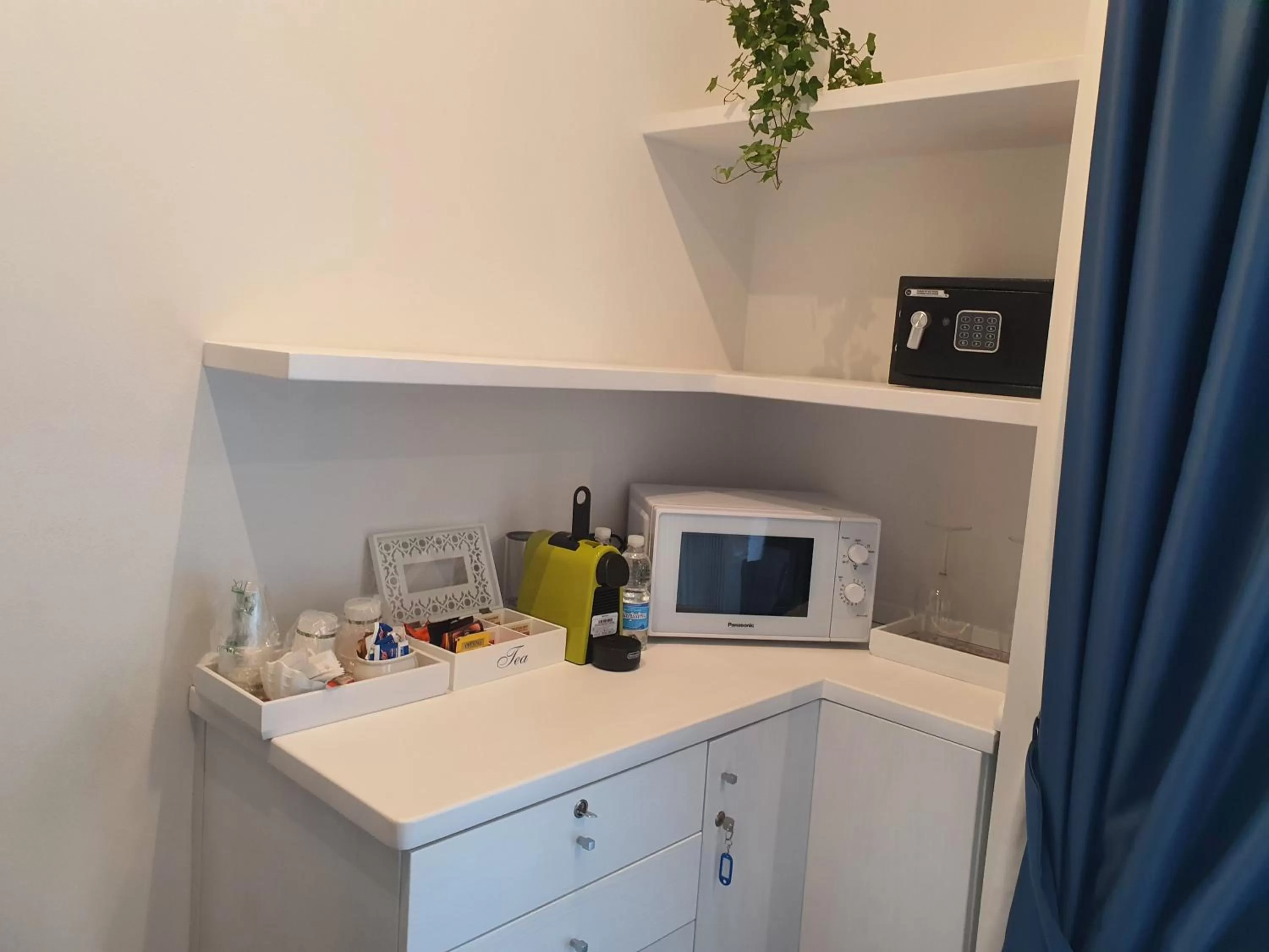 Kitchen or kitchenette in b&b Dea Fortuna