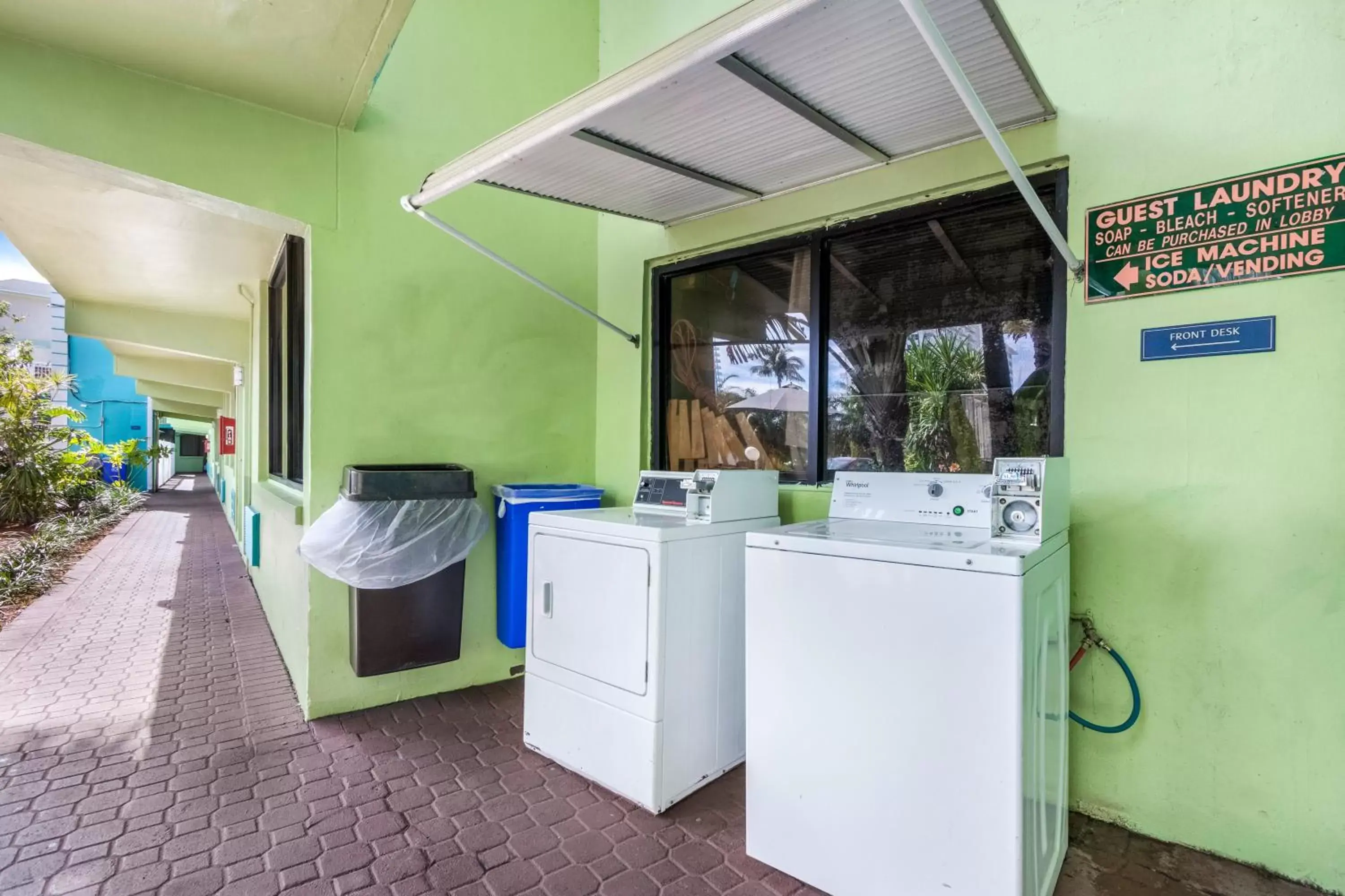 Area and facilities, Kitchen/Kitchenette in Ocean Reef Hotel