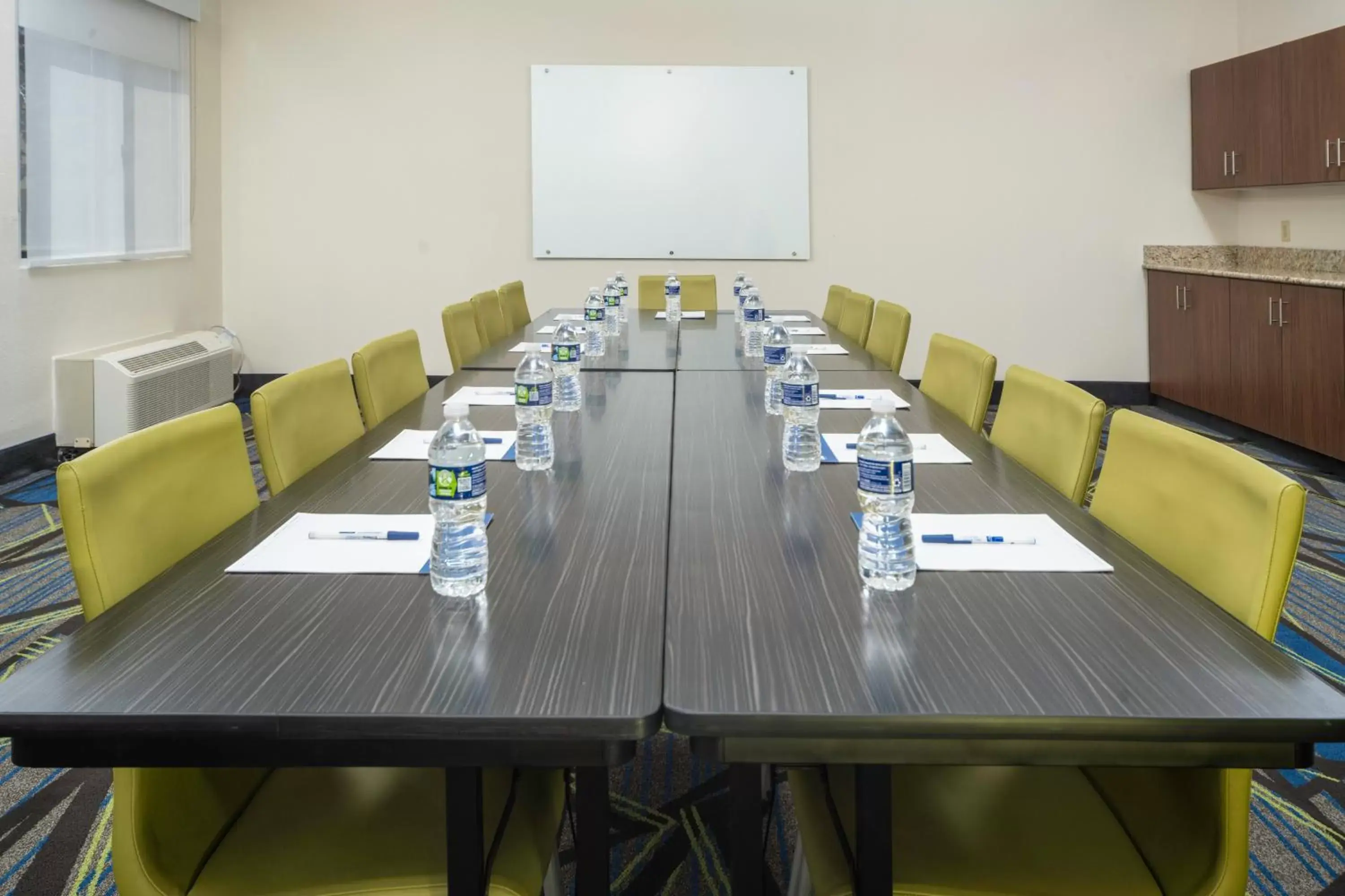 Meeting/conference room, Business Area/Conference Room in Holiday Inn Express Clayton Southeast Raleigh, an IHG Hotel