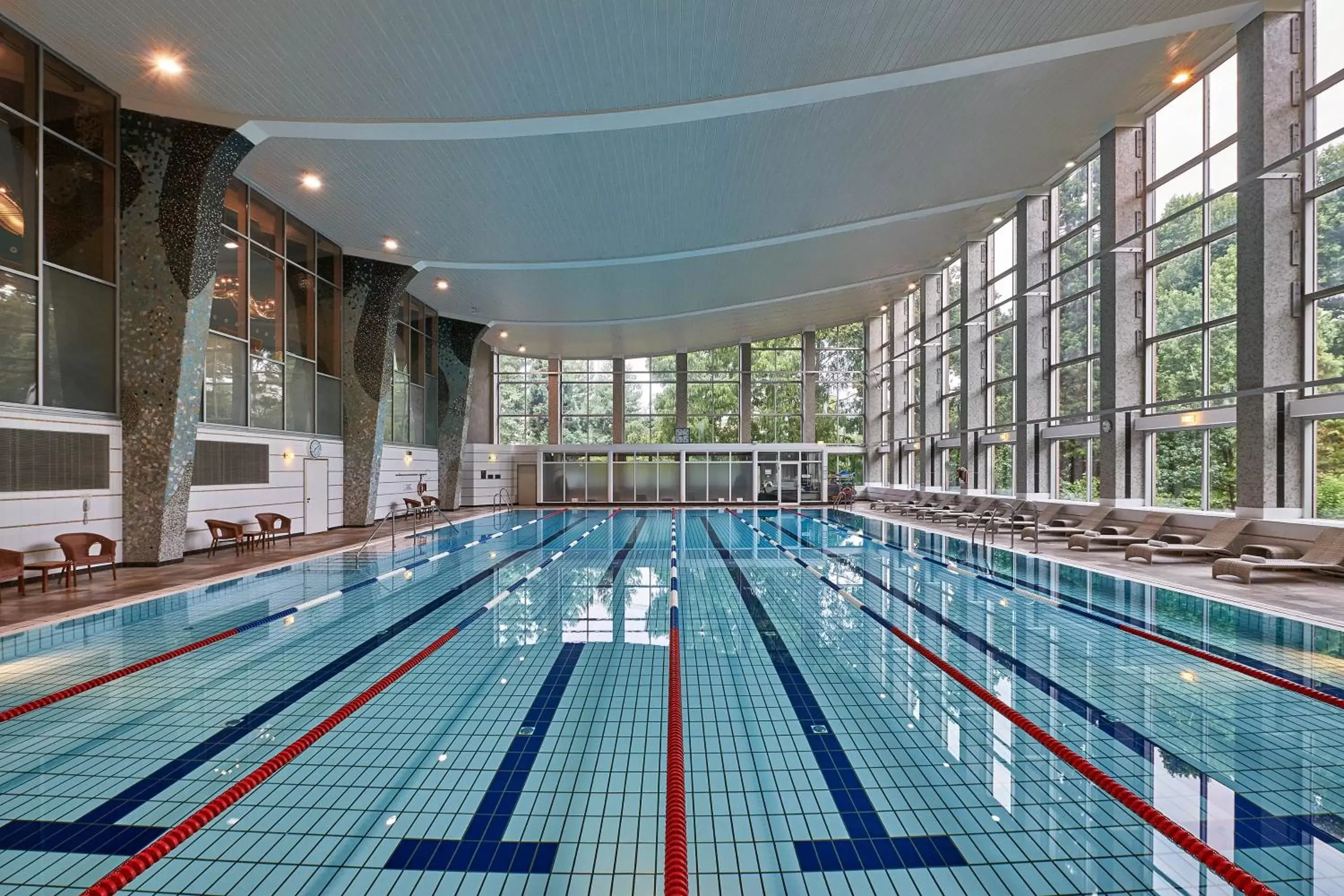 Fitness centre/facilities in Hilton Frankfurt City Centre Fitness centre/facilities in Hilton Frankfurt City Centre