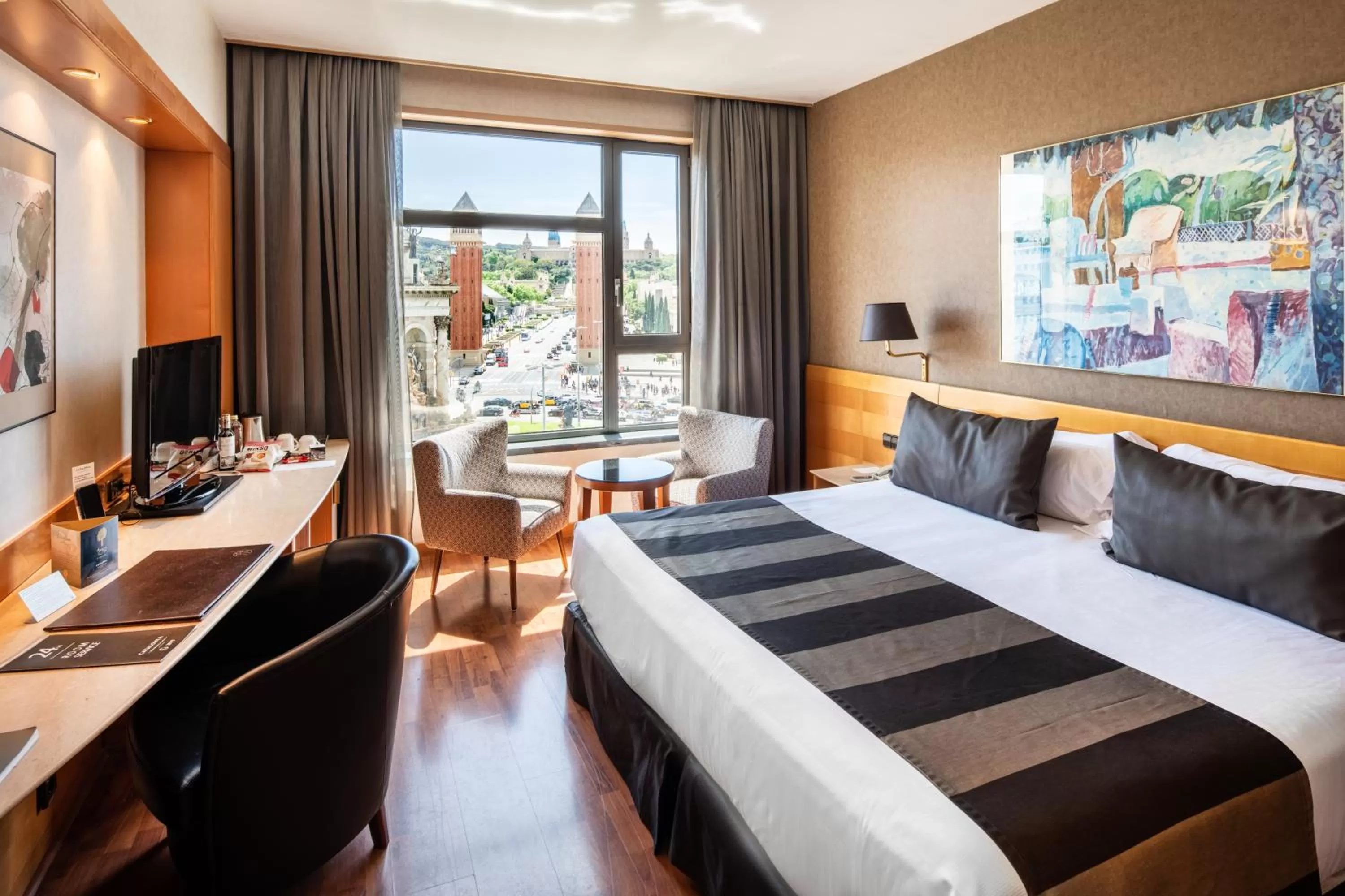 Double or Twin Room with City View in Catalonia Barcelona Plaza