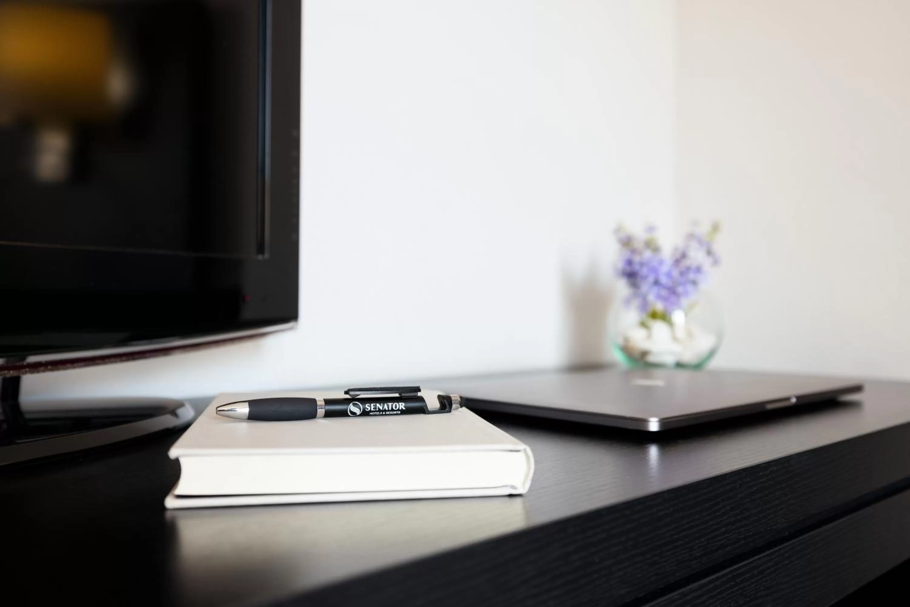 TV and multimedia in Virgen de los Reyes