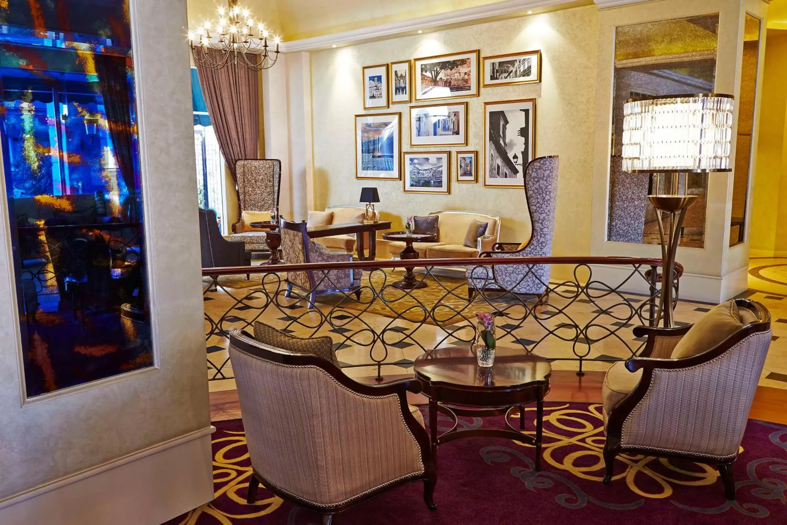 Lobby or reception, Lounge/Bar in Villa Rosa Kempinski
