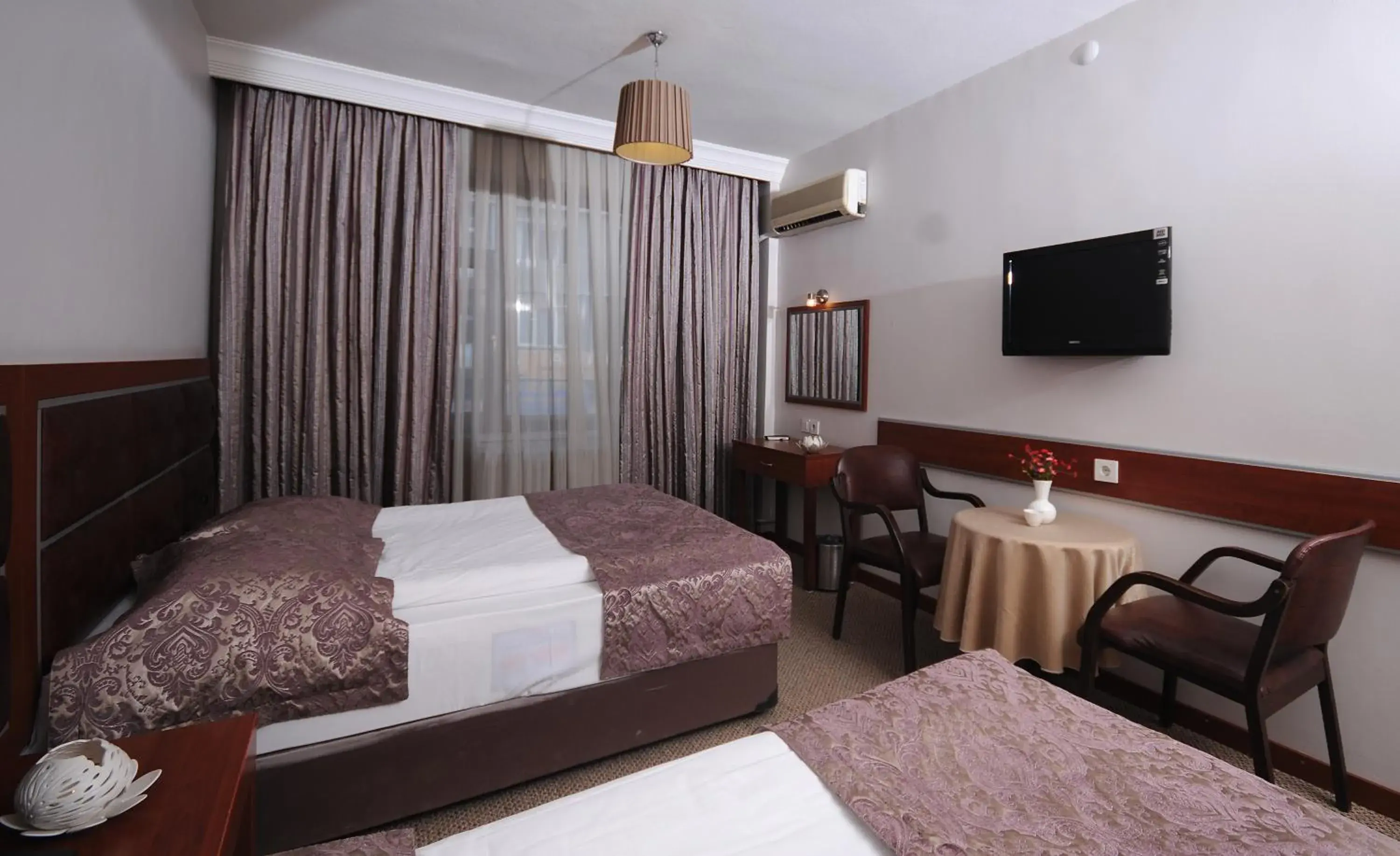 Photo of the whole room, Bed in Baykara Hotel