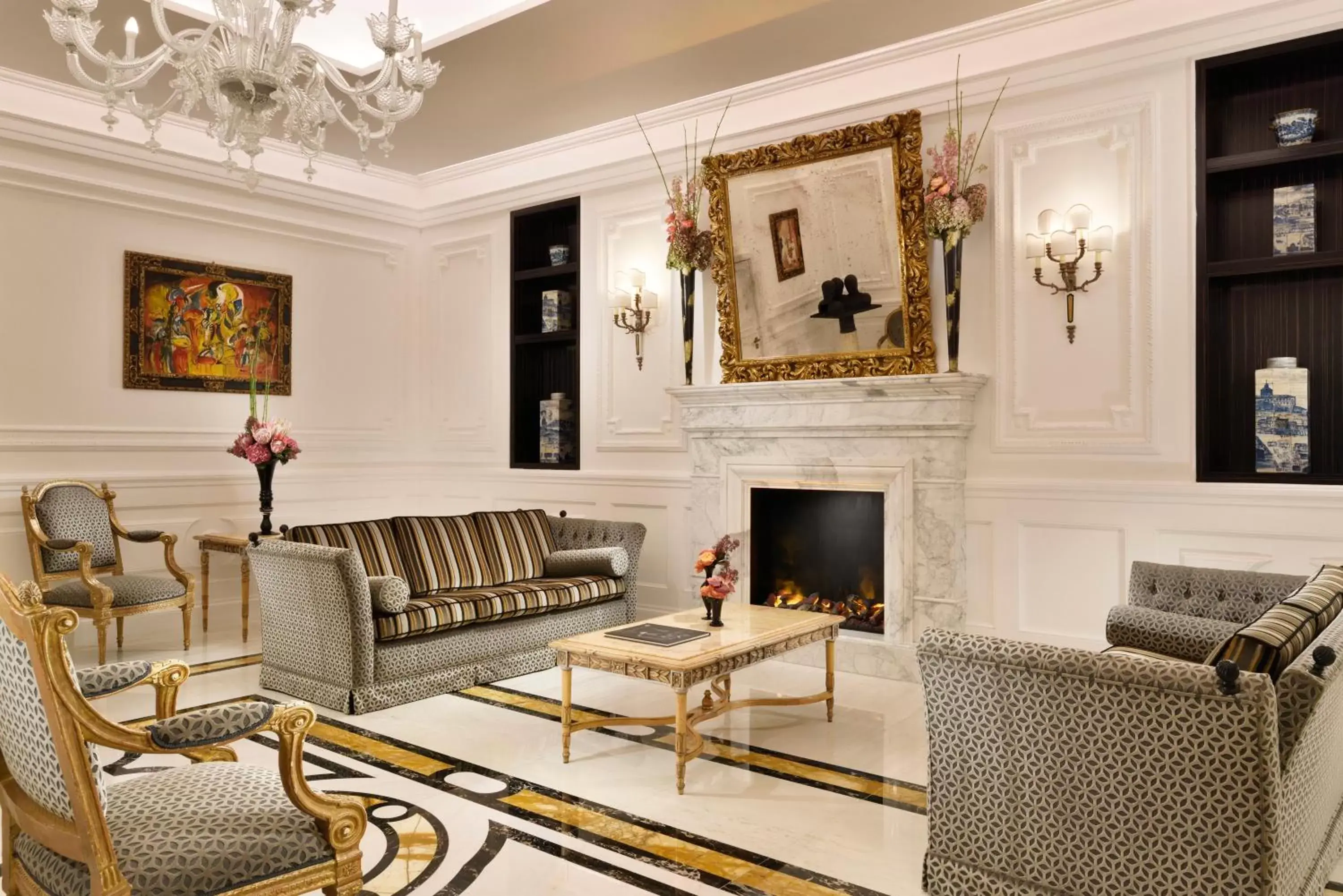 Lobby or reception, Seating Area in Hotel Splendide Royal - The Leading Hotels of the World