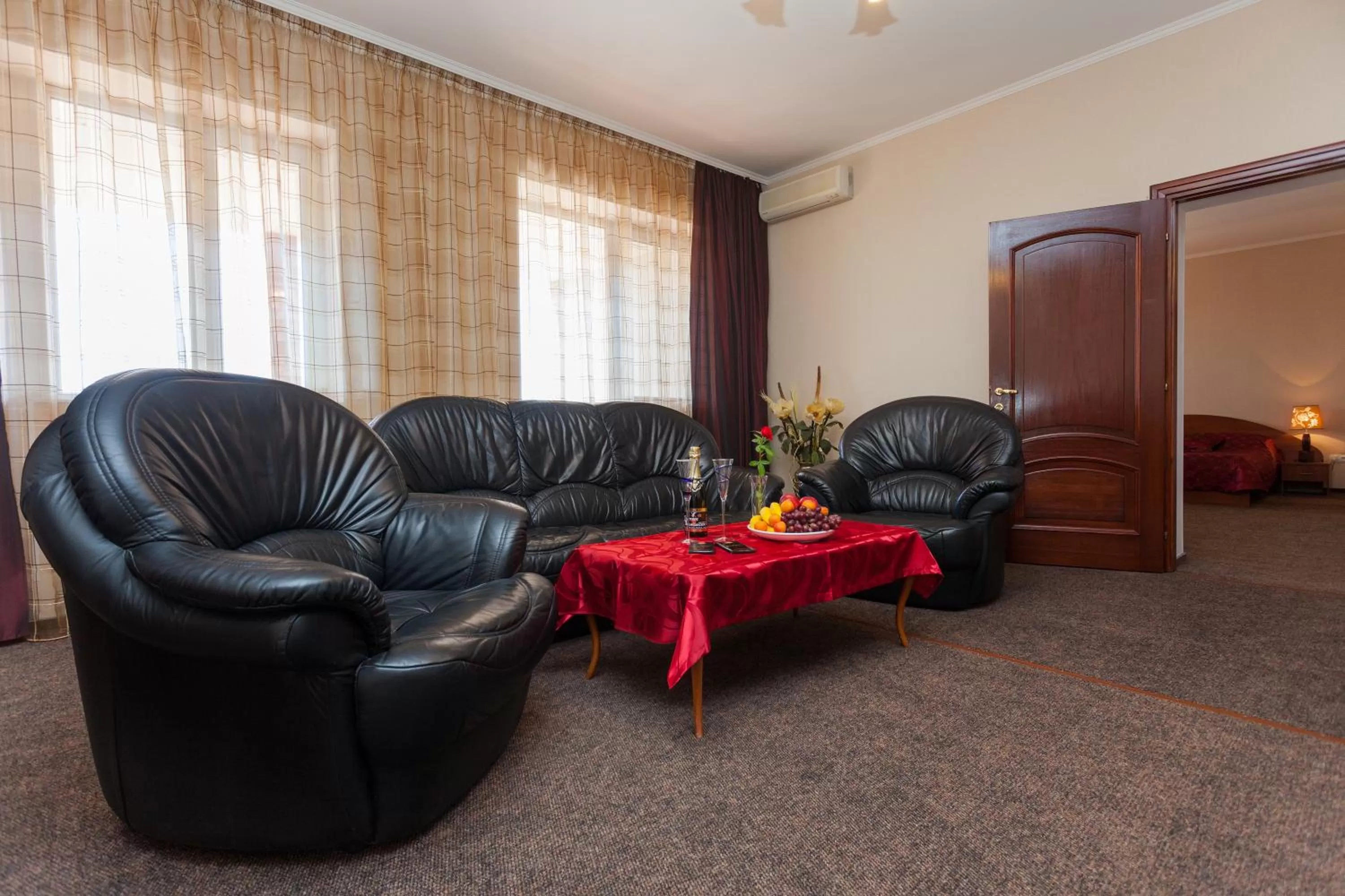 Living room in Rahat Hotel