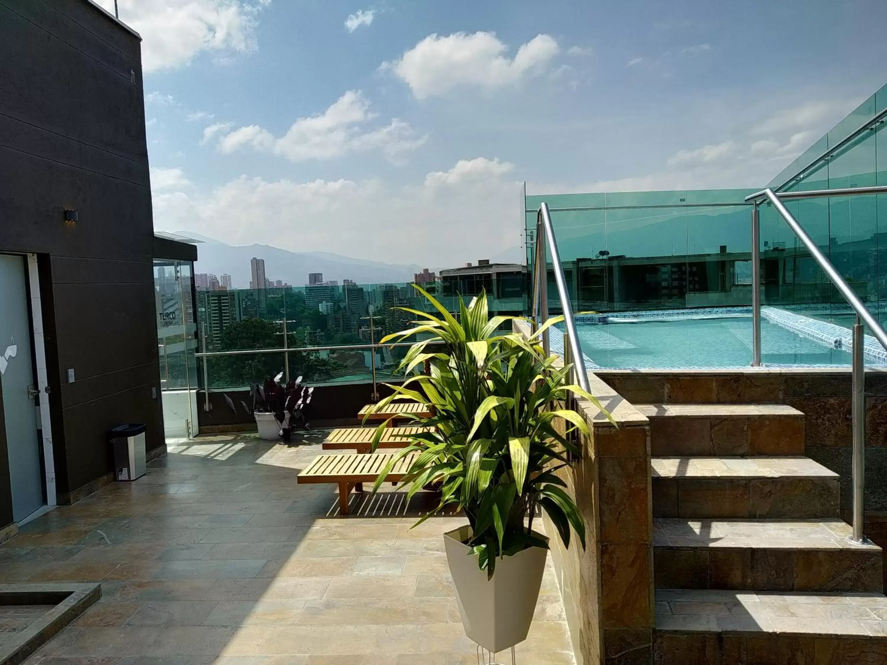 Hot Tub in Café Hotel Medellín