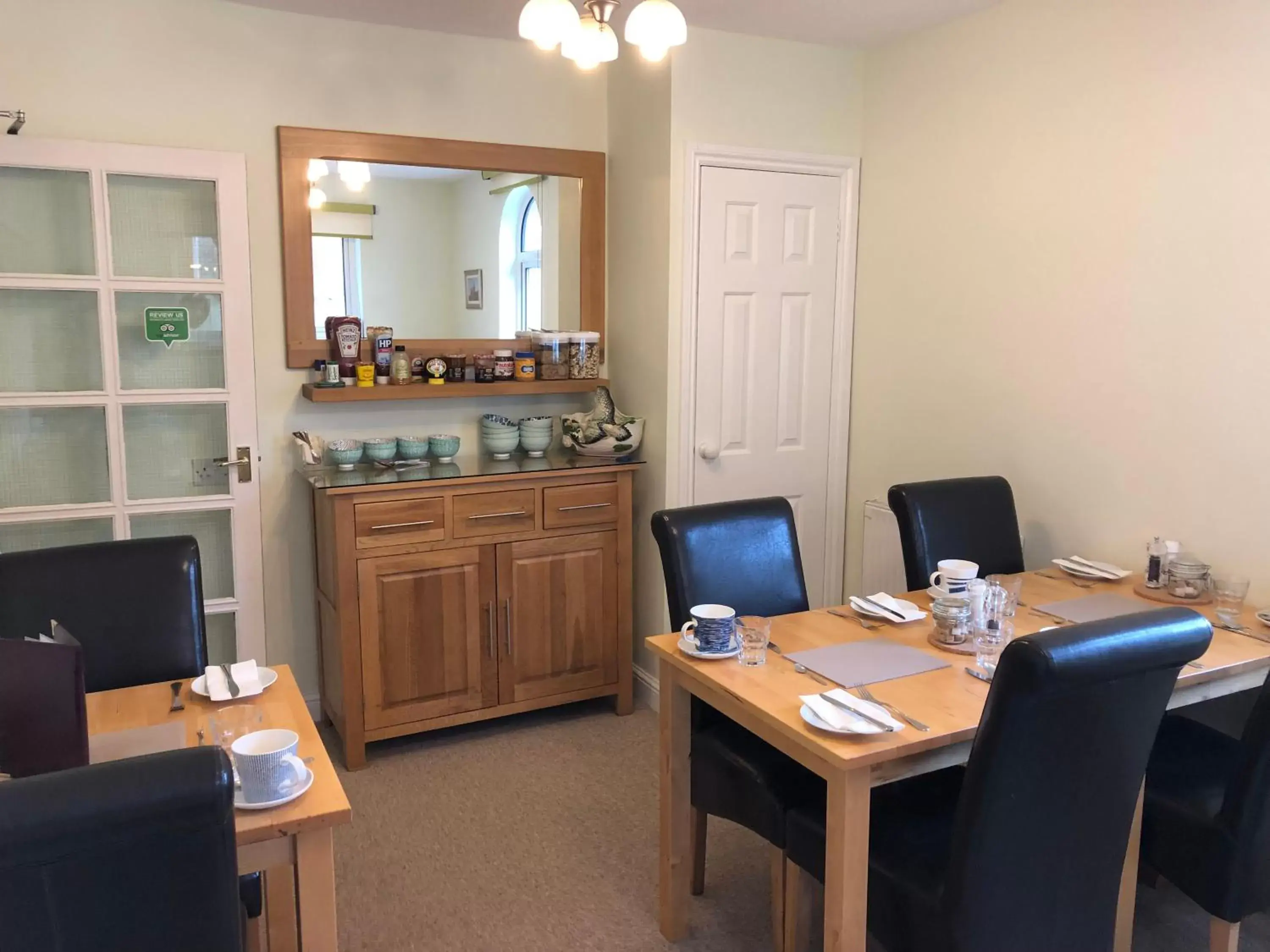 Dining Area in Websters Bed & Breakfast