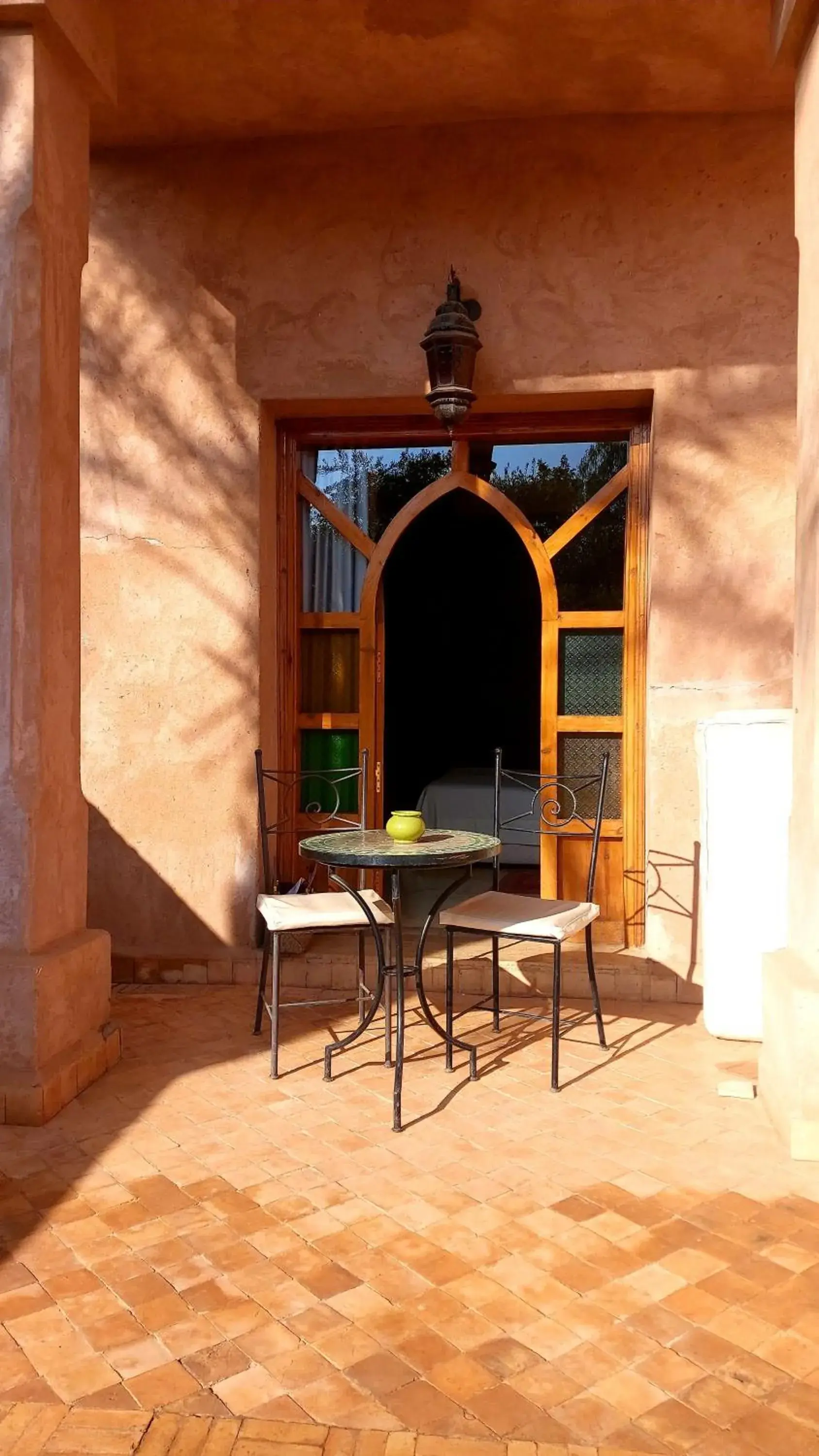 Patio in La Maison Des Oliviers