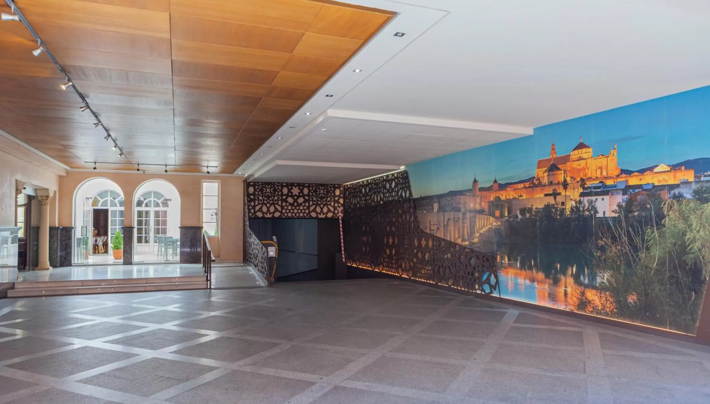 Lobby or reception in Hotel Macià Alfaros Lobby or reception in Hotel Macià Alfaros