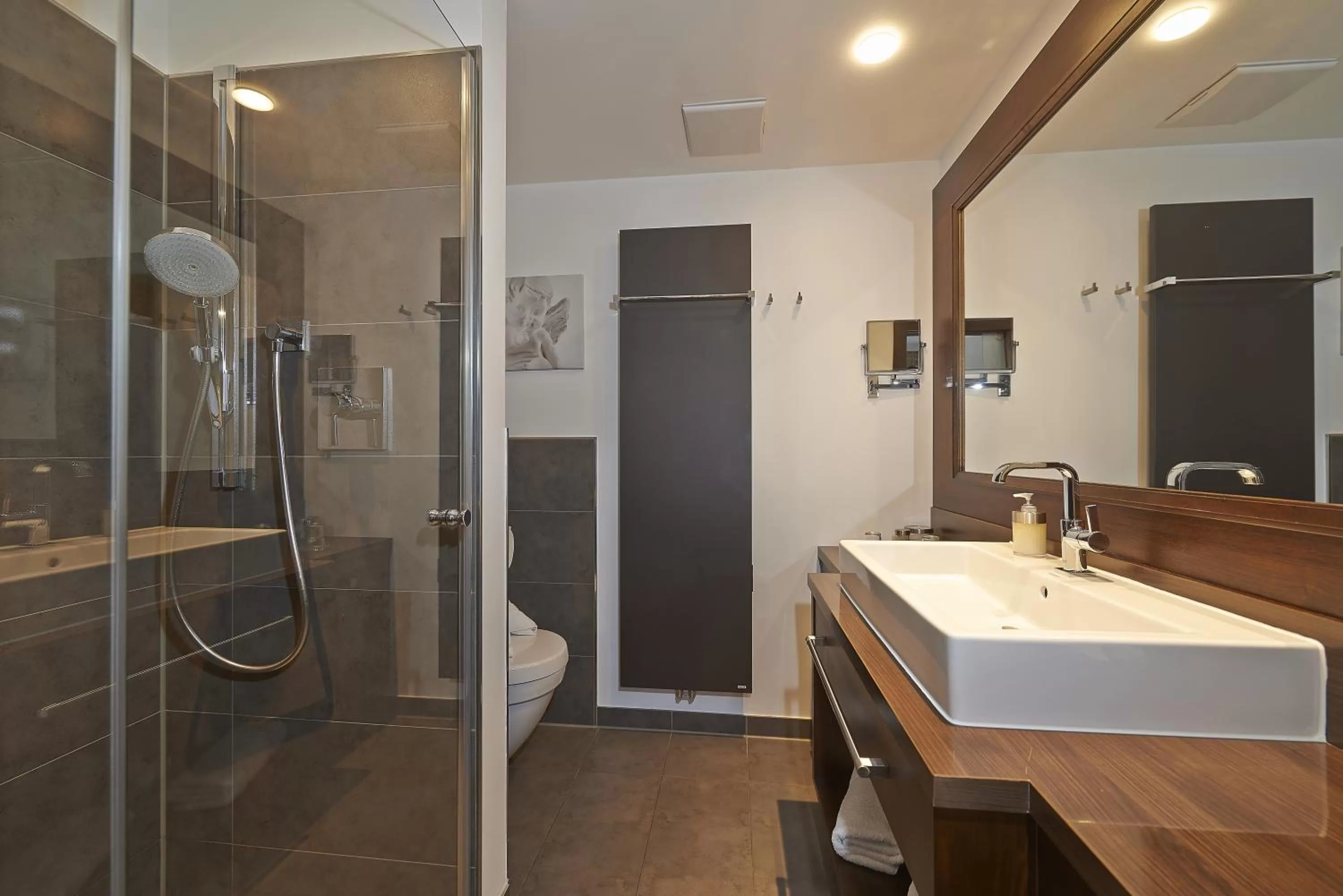 Bathroom in Brauereigasthof Zum Löwenbräu