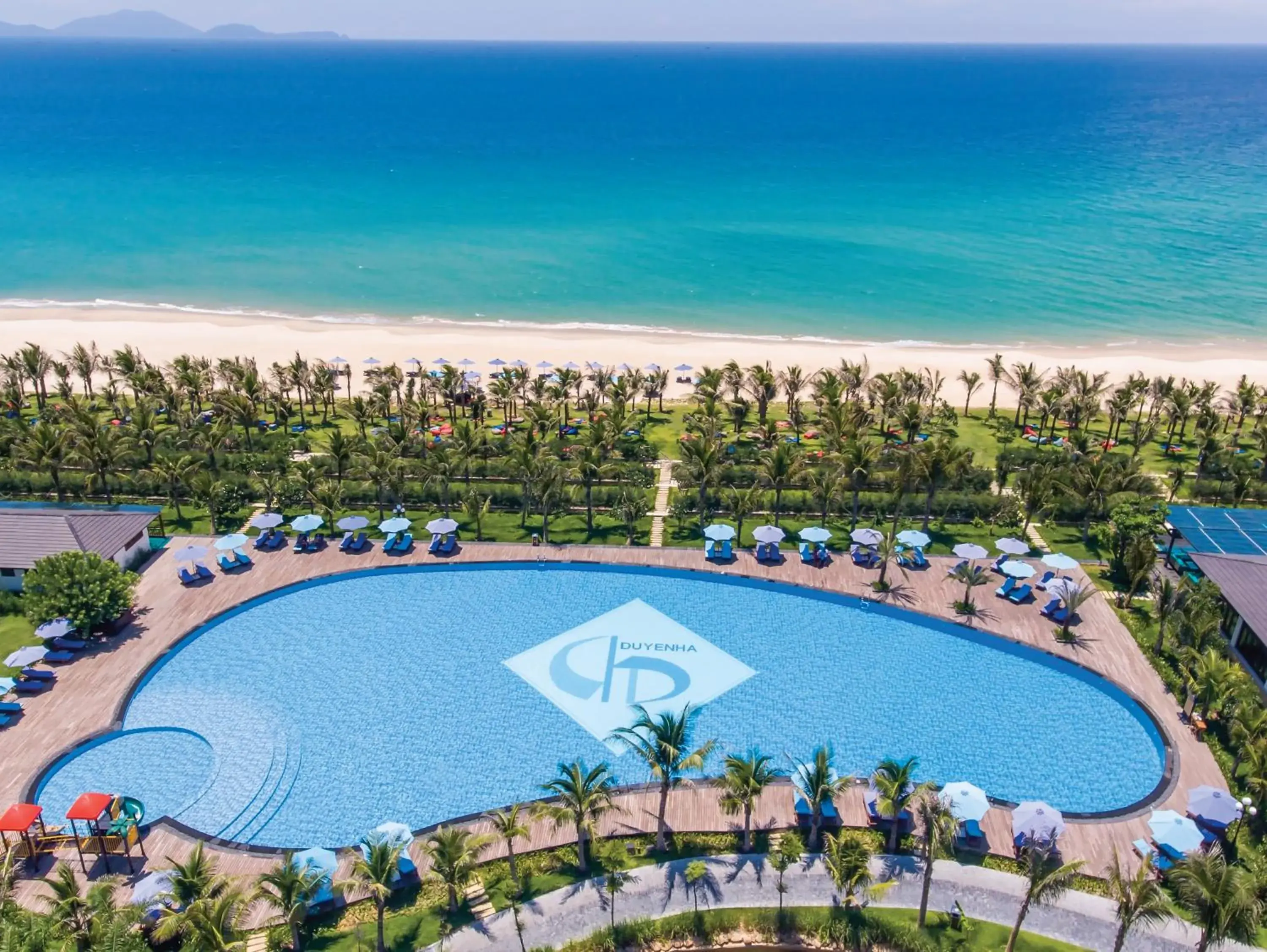 Swimming pool in Duyen Ha Resort Cam Ranh Swimming pool in Duyen Ha Resort Cam Ranh