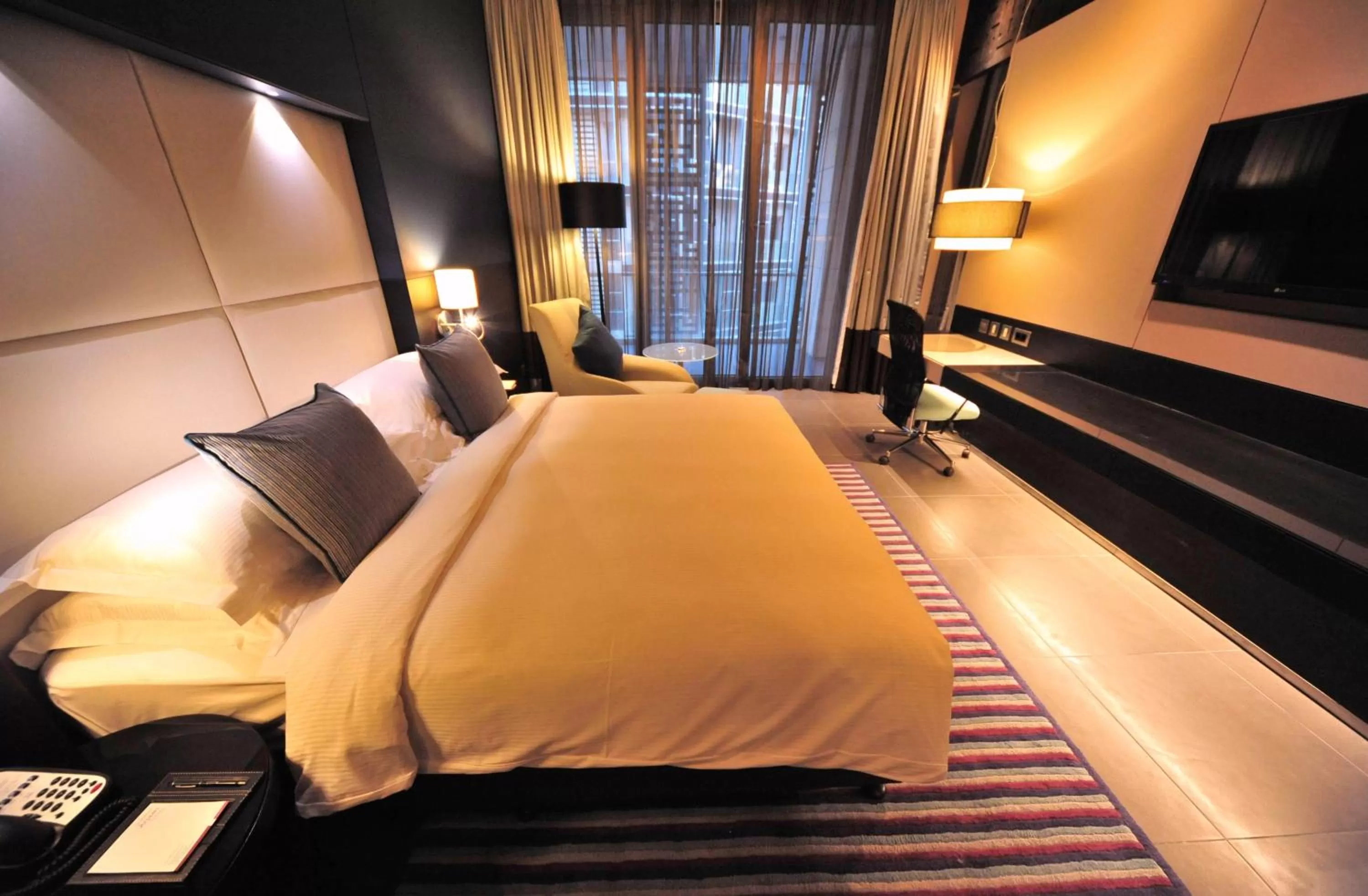 TV and multimedia, Bed in The Abdali Boulevard Hotel