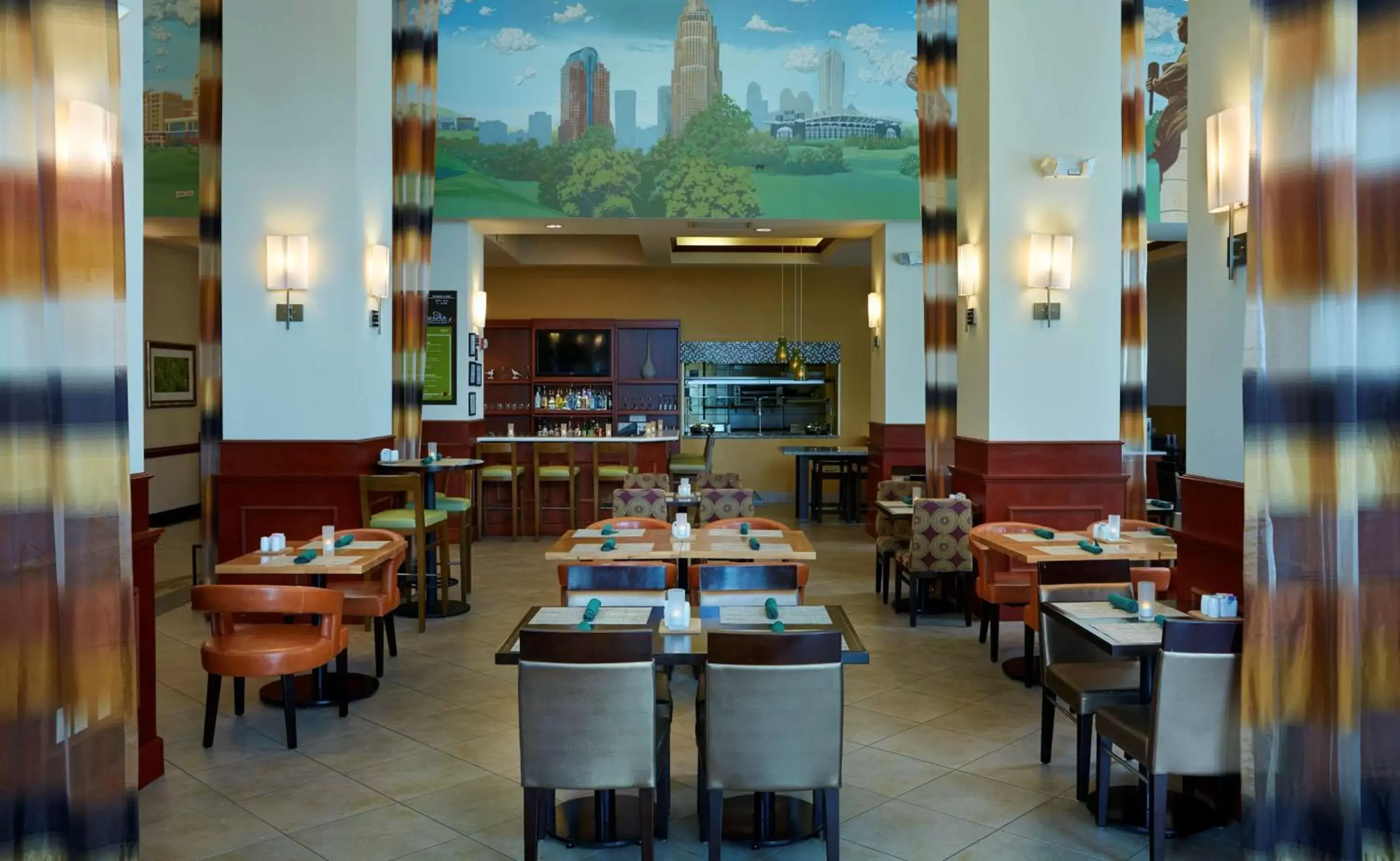 Restaurant/Places to Eat in Hilton Garden Inn Charlotte Uptown