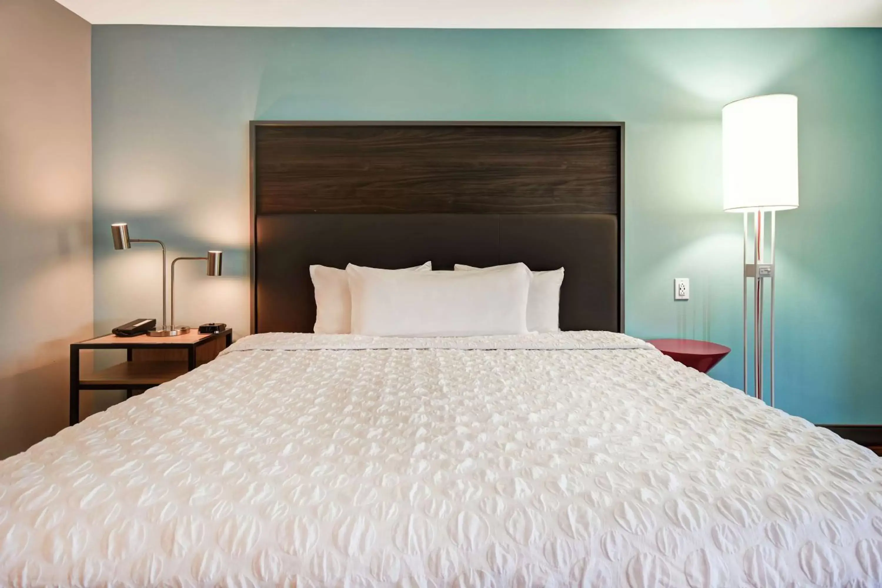 Bed in Tru By Hilton Wytheville Va Bed in Tru By Hilton Wytheville Va