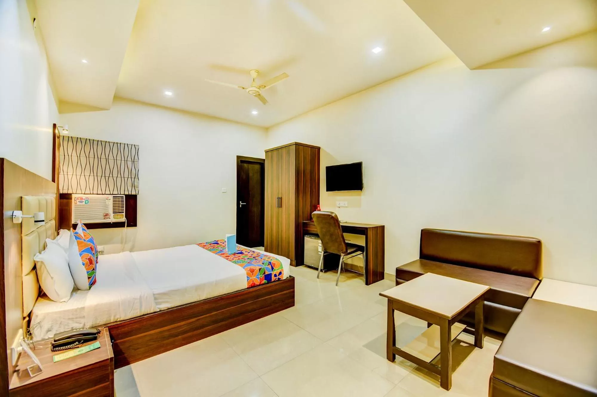 Bedroom in FabHotel Solitaire Inn Tilak Nagar