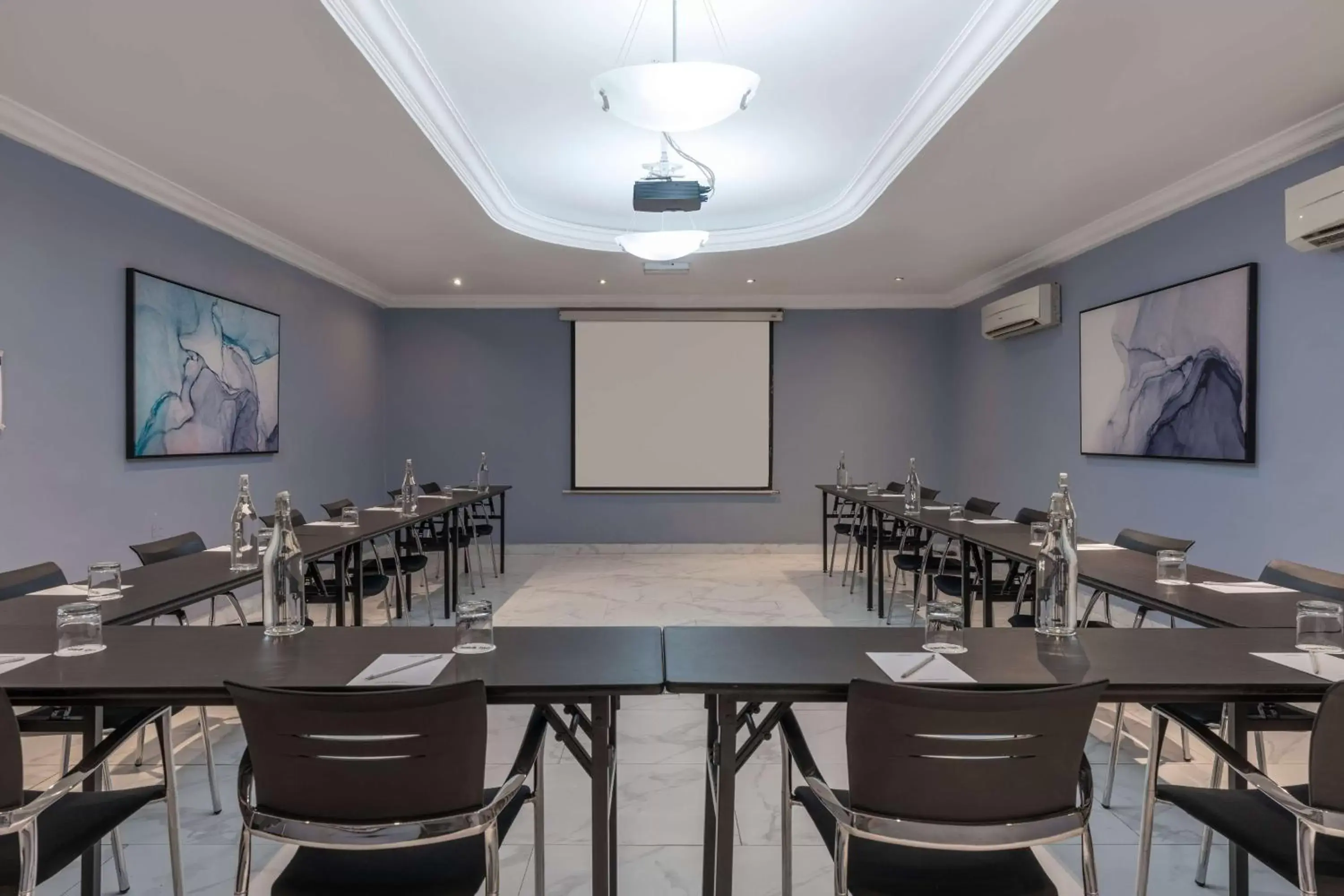 Meeting/conference room in Park Inn by Radisson, Lagos Victoria Island