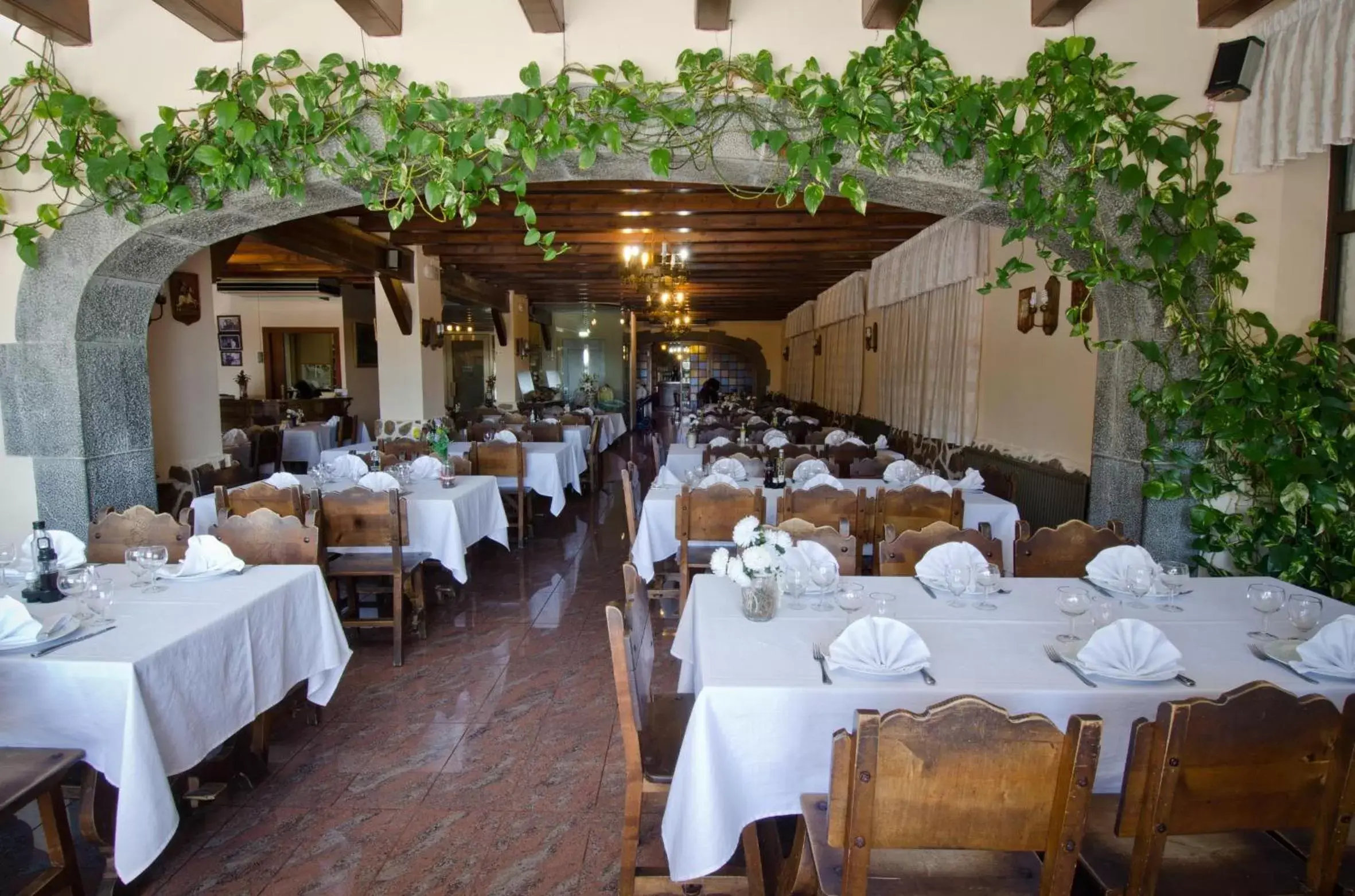 Restaurant/Places to Eat in Ca La Maria